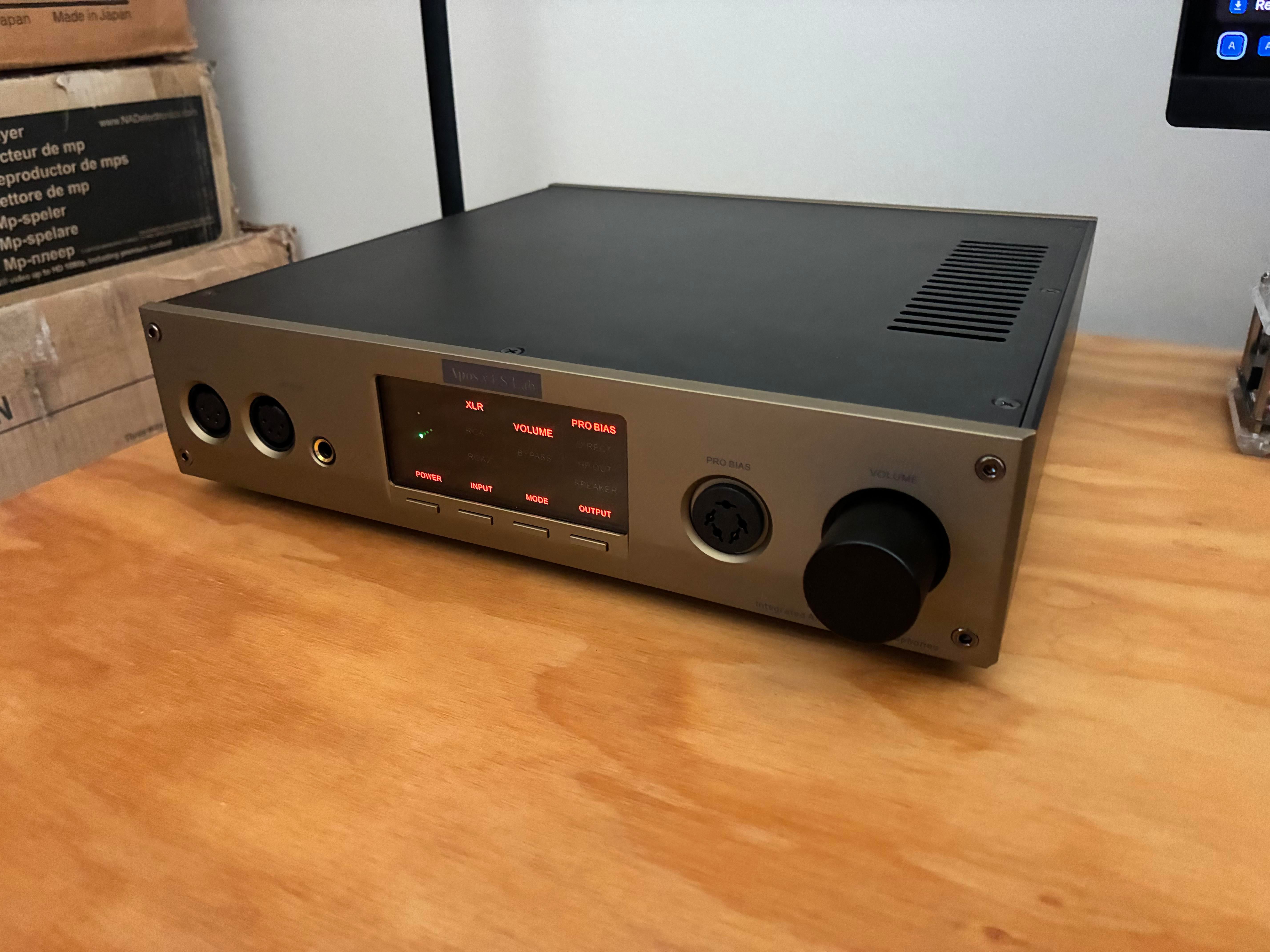 Apos x ES Lab Hydra Integrated Amplifier