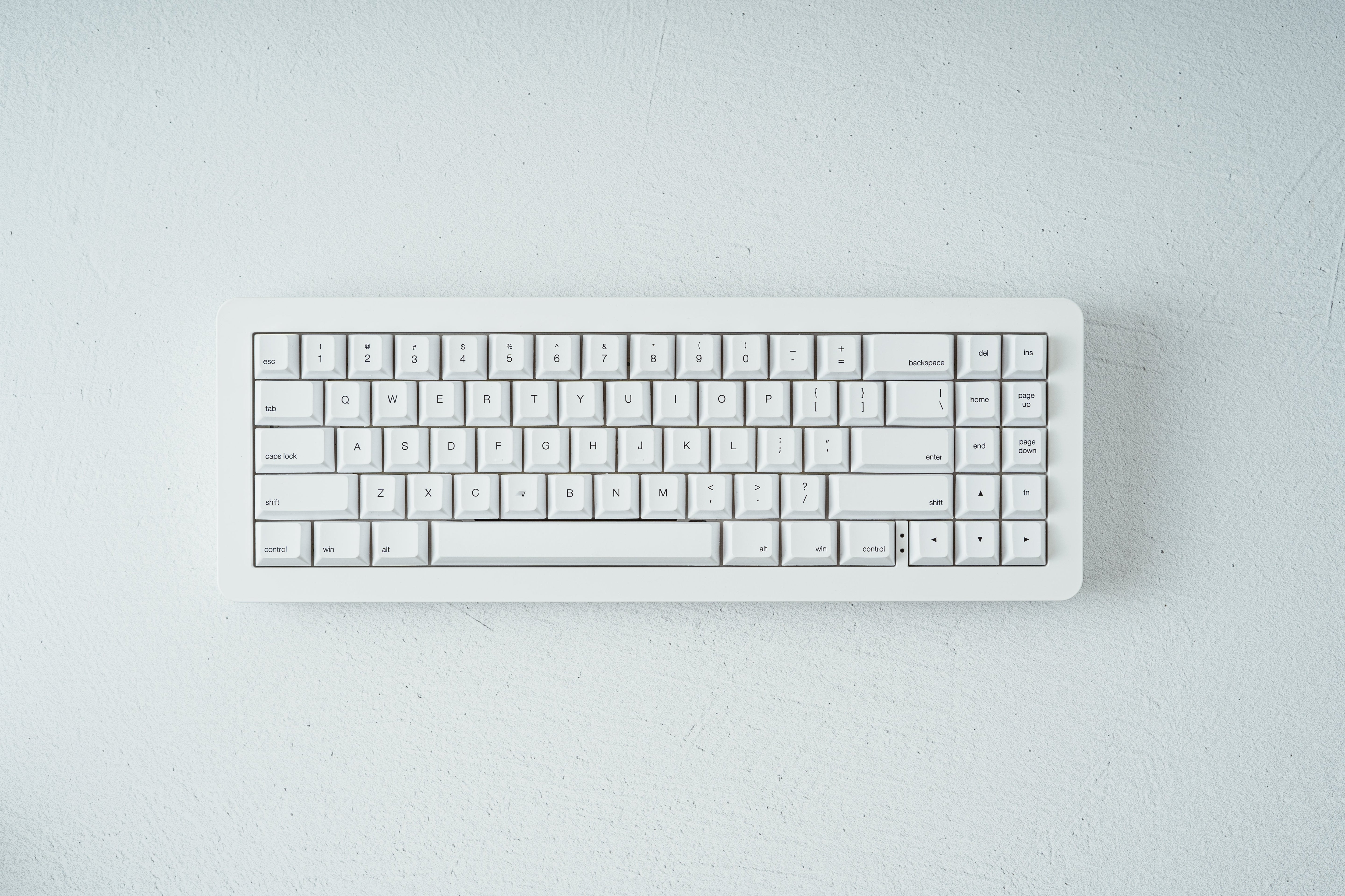 Apos Audio Alpaca Keyboards Mechanical Keyboards WhiteFox Eclipse Mechanical Keyboard with Aluminum High Profile Case