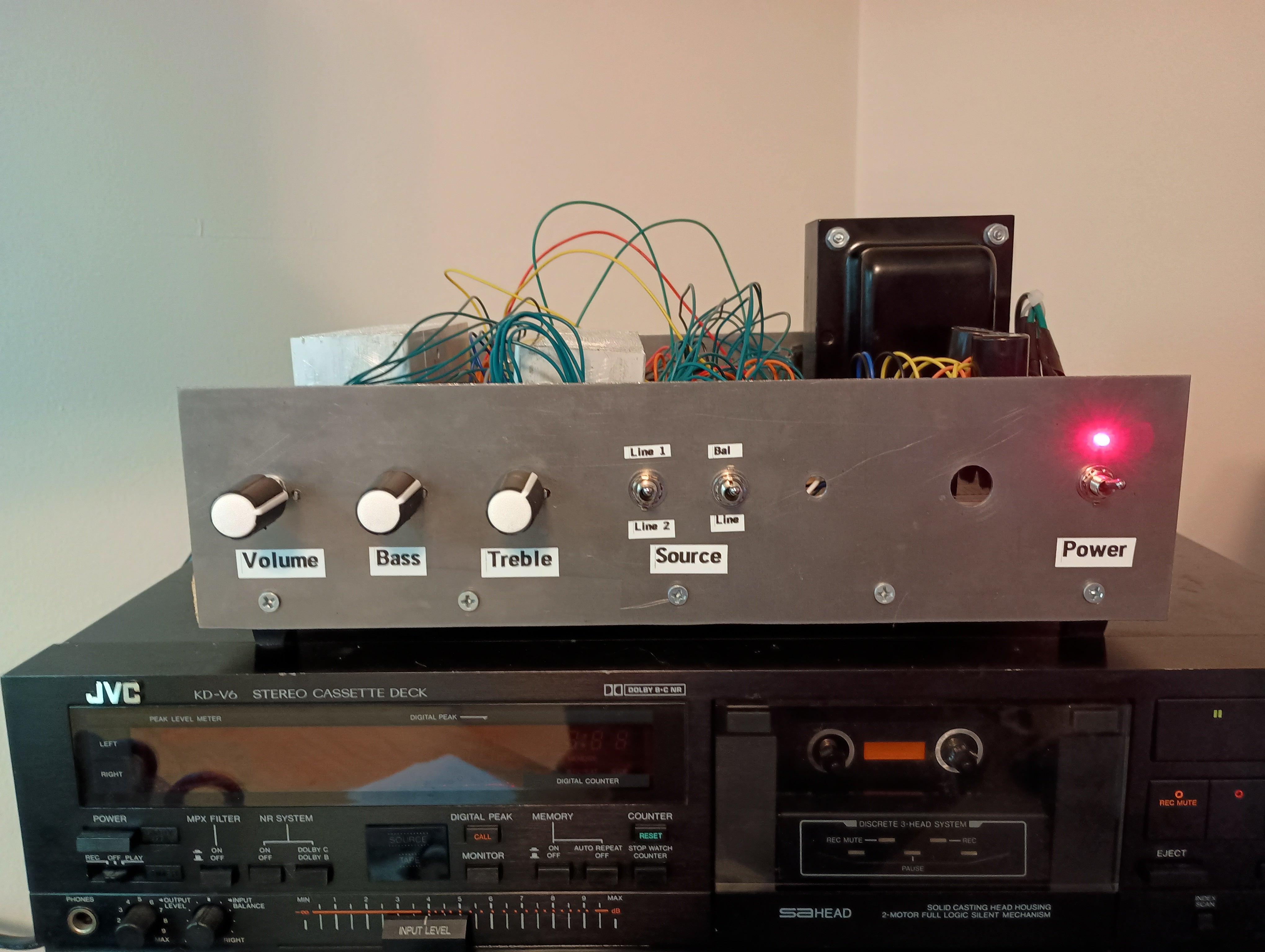 Apos Audio Apos Headphone Amp Apos x Salad Dynatone Analog Equalizer Power and Headphone Amplifier