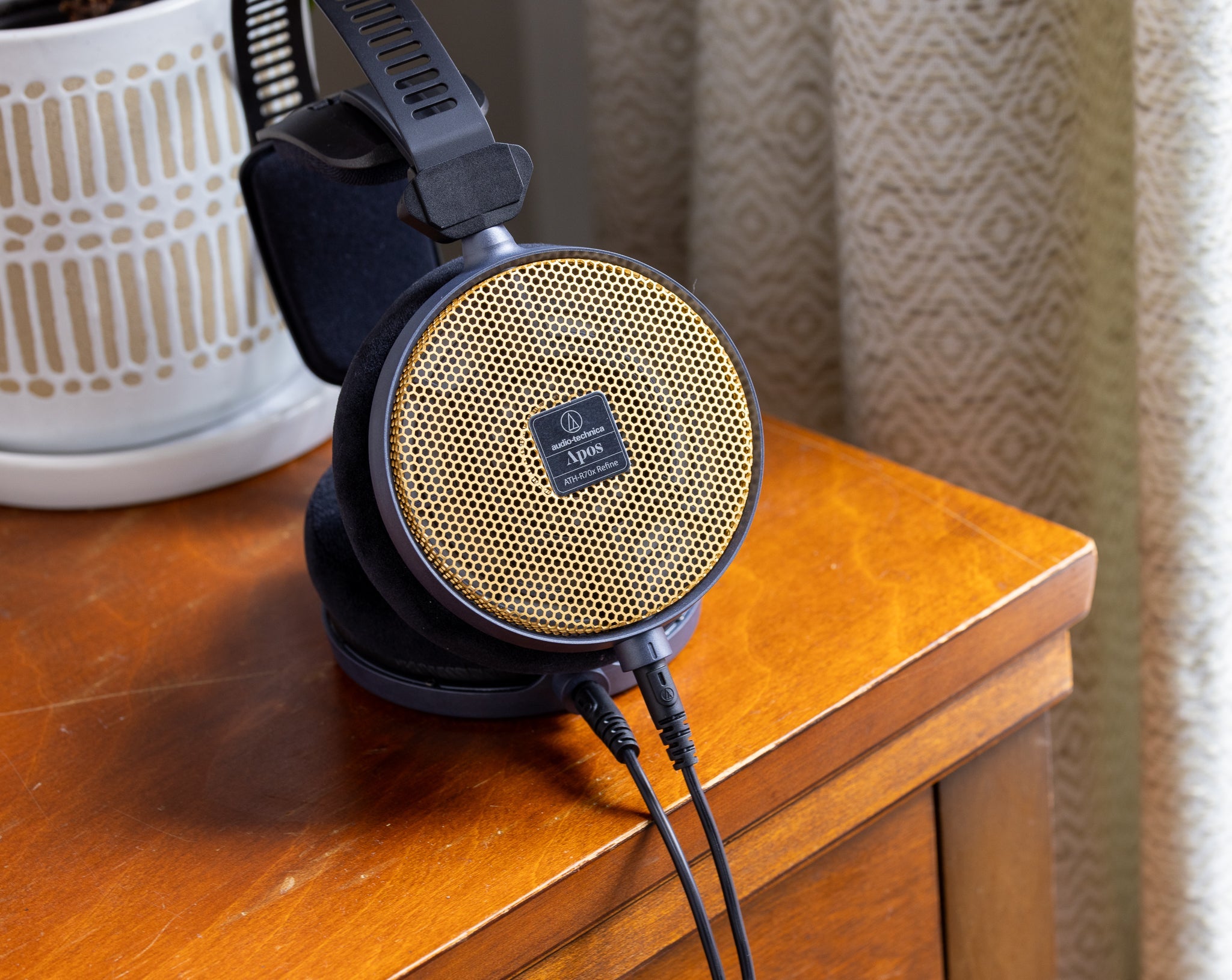 Apos Audio Apos Headphone Apos x Audio-Technica ATH-R70x Refine Headphone