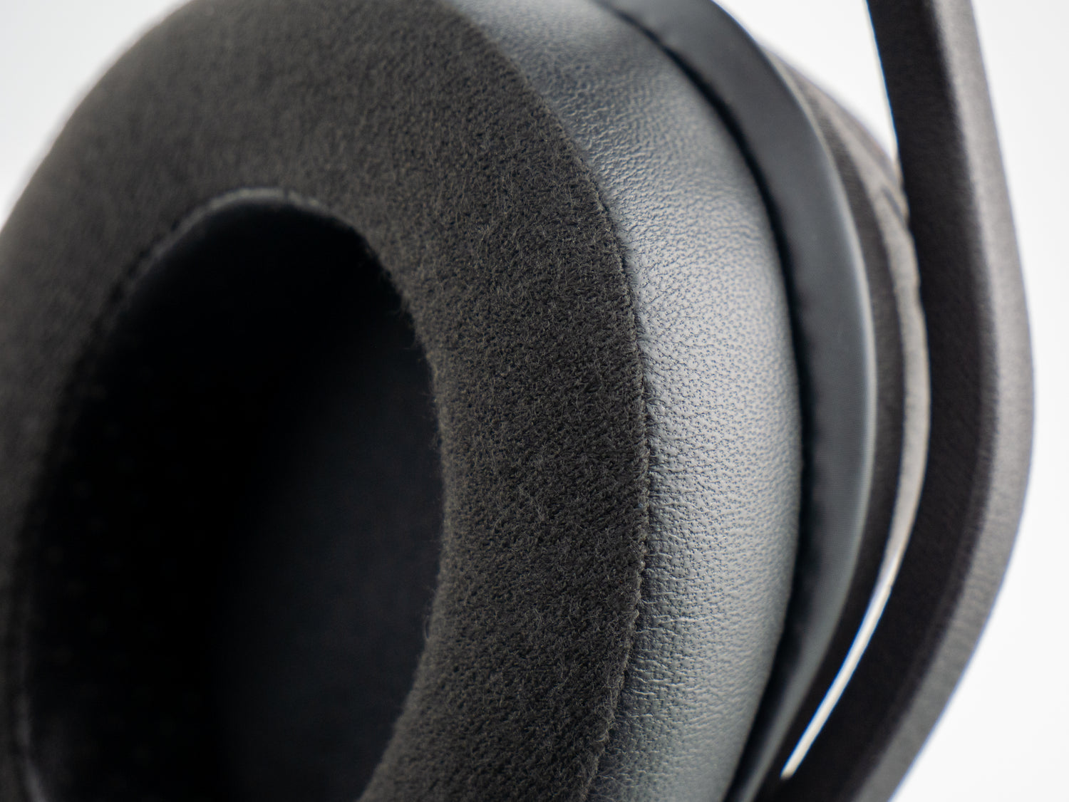 Apos Audio Auribus Acoustics Headphone Auribus Acoustics Sierra Aluminum Open Back Headphones