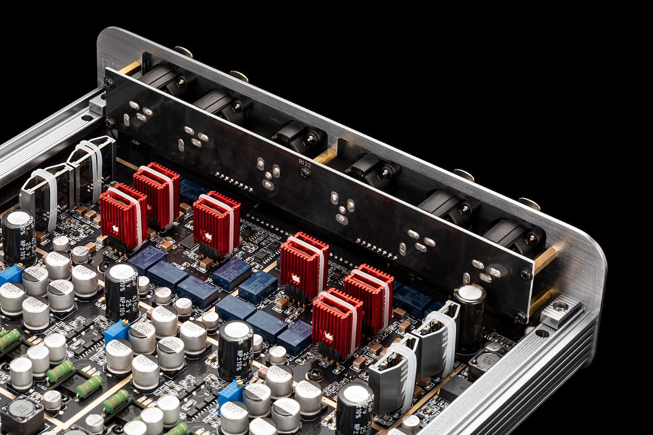 Apos Audio Burson Headphone DAC/Amp Burson Soloist GT4 10W XLR Class-A Headphone/Pre Amp