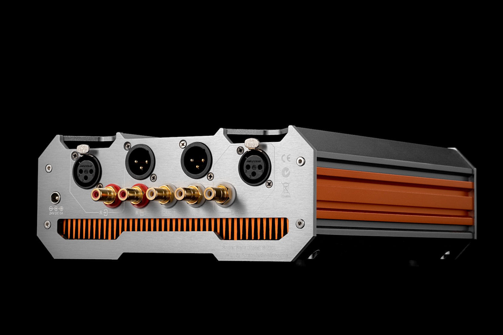 Apos Audio Burson Headphone DAC/Amp Burson SOLOIST STELLAR 8W XLR Class-A Headphone / Pre Amp