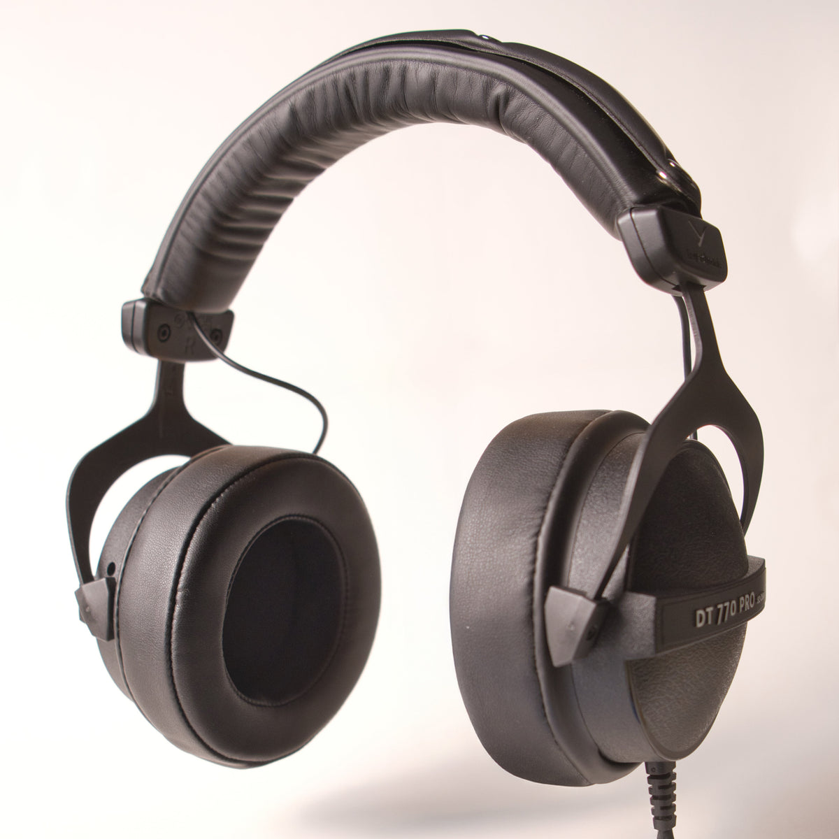 Apos Audio Dekoni Accessory Universal Fit 100mm Replacement Earpads (Fits Beyerdynamic, AKG & More)