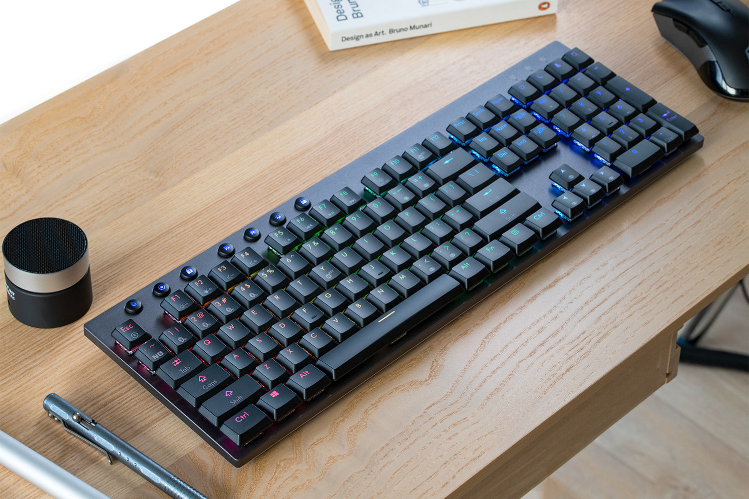Apos Audio Hexgears Mechanical Keyboards Hexgears Venture Low-Profile Bluetooth Mechanical Keyboard