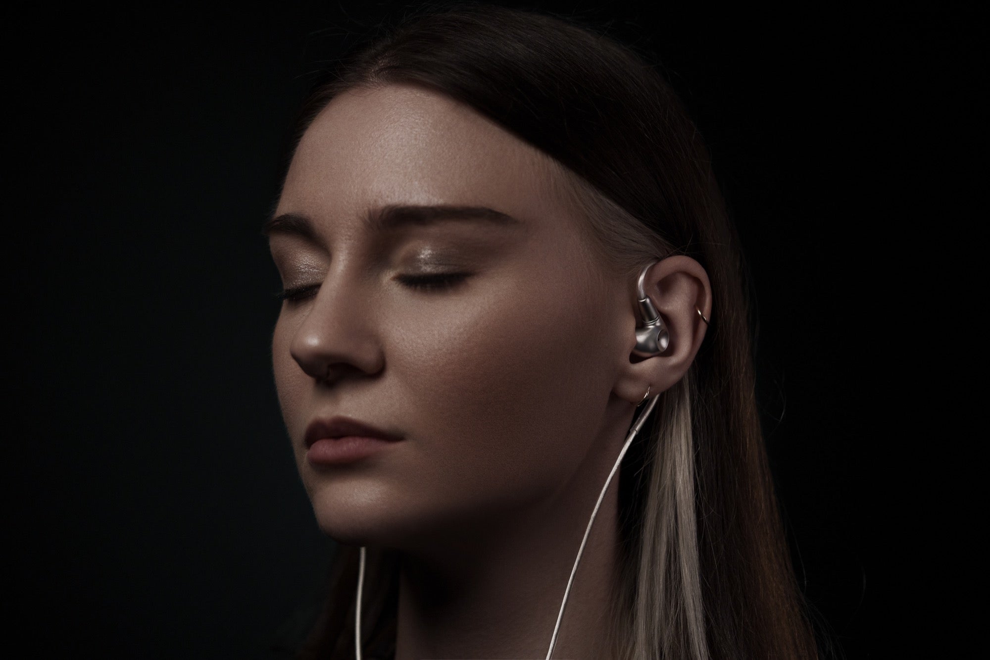 Apos Audio Meze Audio Earphone / In-Ear Monitor (IEM) Meze Audio Astru IEMs