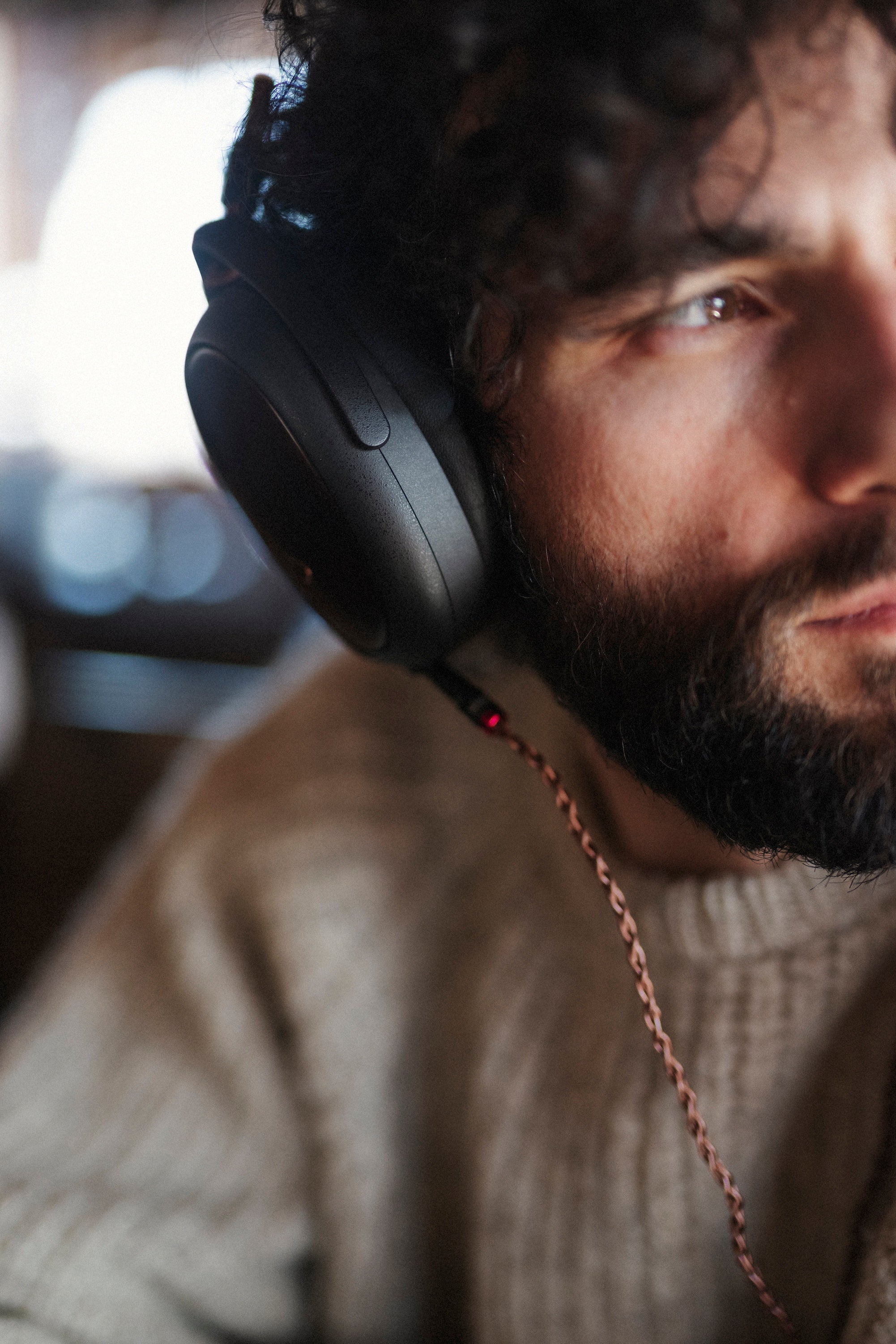 Apos Audio Meze Audio Headphone Meze LIRIC II Closed-Back Planar Magnetic Headphone