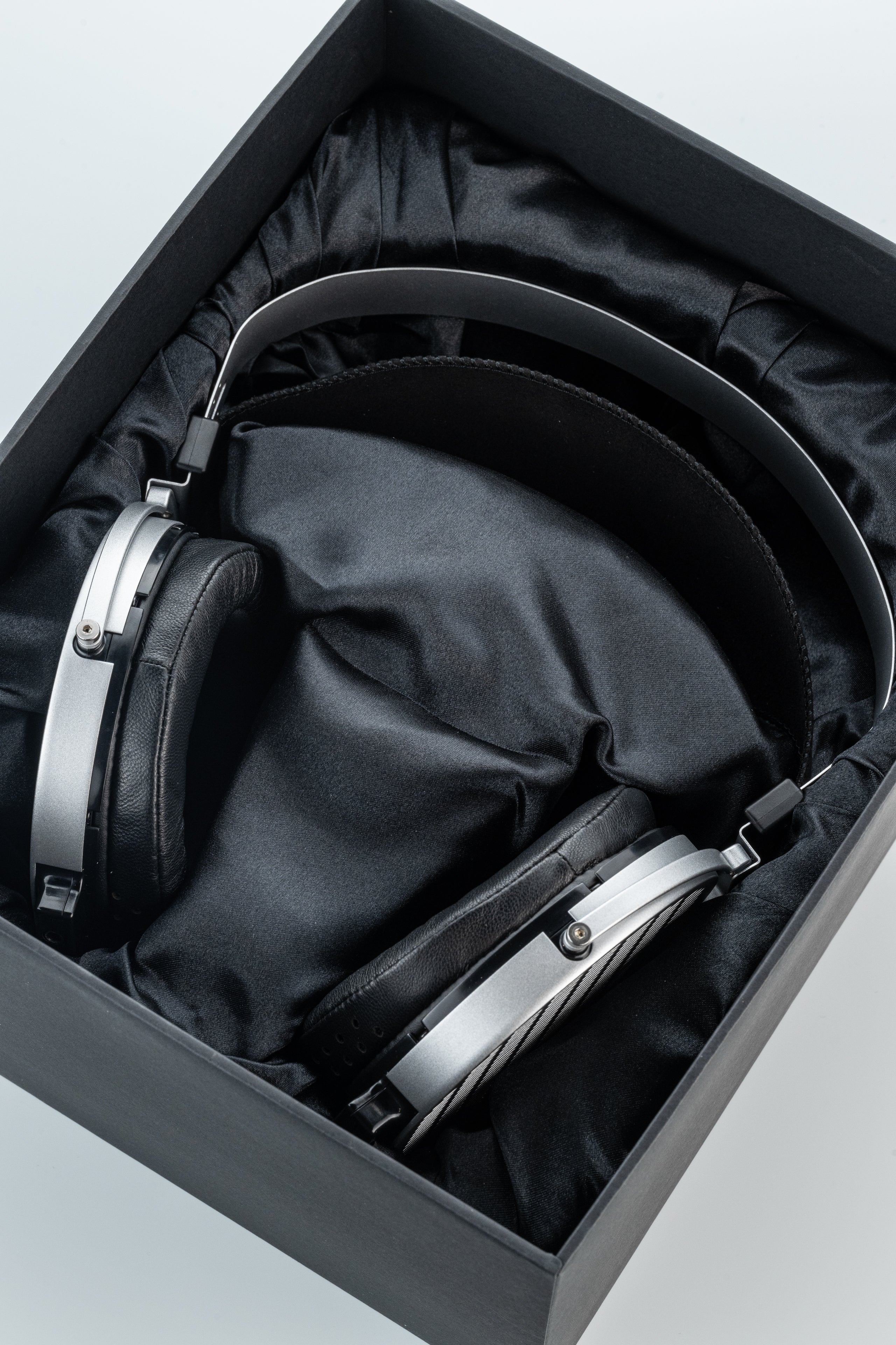 Apos Audio Moondrop Earphone / In-Ear Monitor (IEM) Moondrop Cosmo Flagship Nanoscale Ultra-thin 100mm Planar Magnetic Driver Headphone