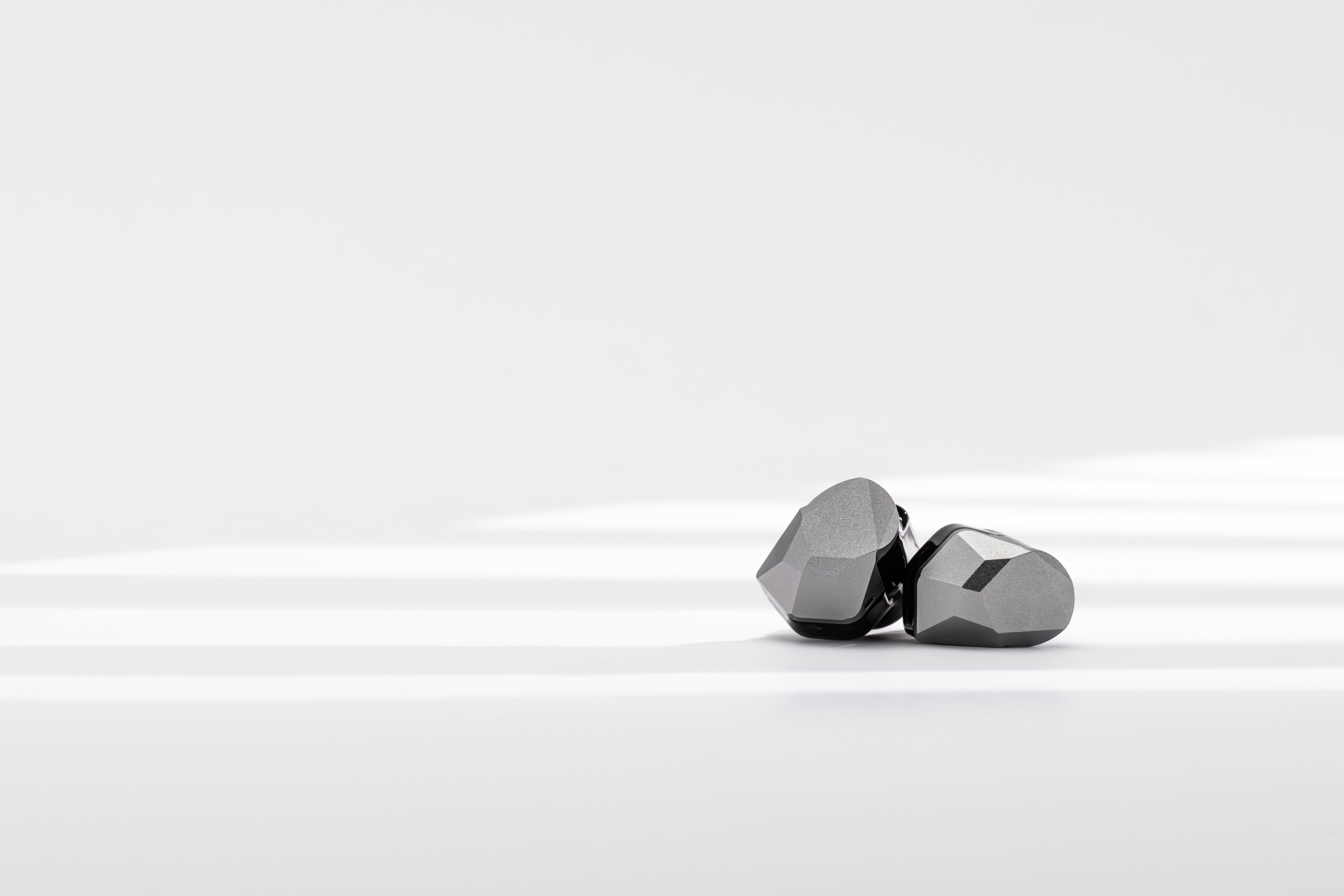Apos Audio Moondrop Earphone / In-Ear Monitor (IEM) Moondrop Harmon Hybrid Dynamic Driver IEMs (In-Ear Monitors)