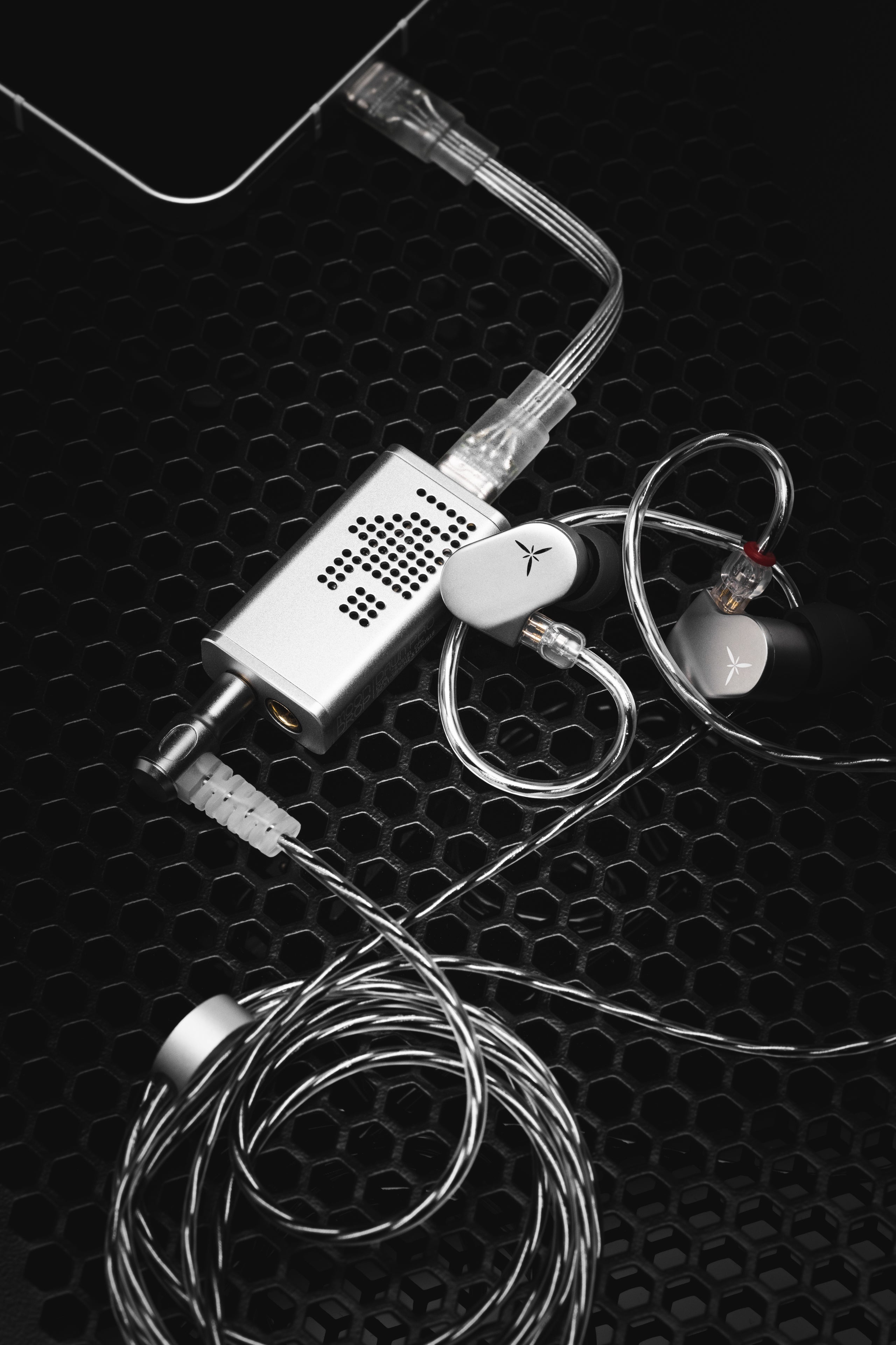 Apos Audio Moondrop Headphone DAC/Amp Moondrop Dawn Pro Dual Portable DAC/Amp (Apos Certified Refurbished)