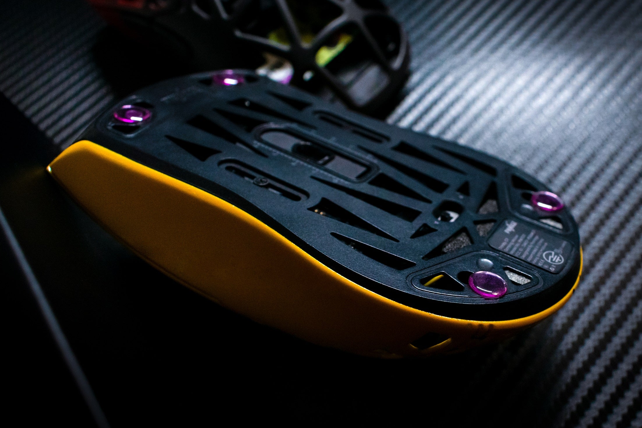 Apos Audio Pwnage Mouse Accessory Pwnage Sapphire Glide Dot Skates Sapphire Pink
