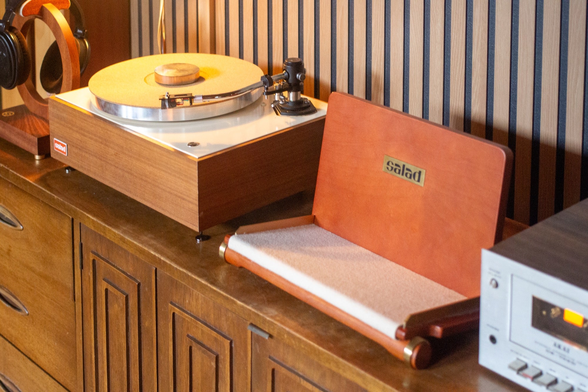 Apos Audio Salad Turntable Salad Vinyl Flip Rack