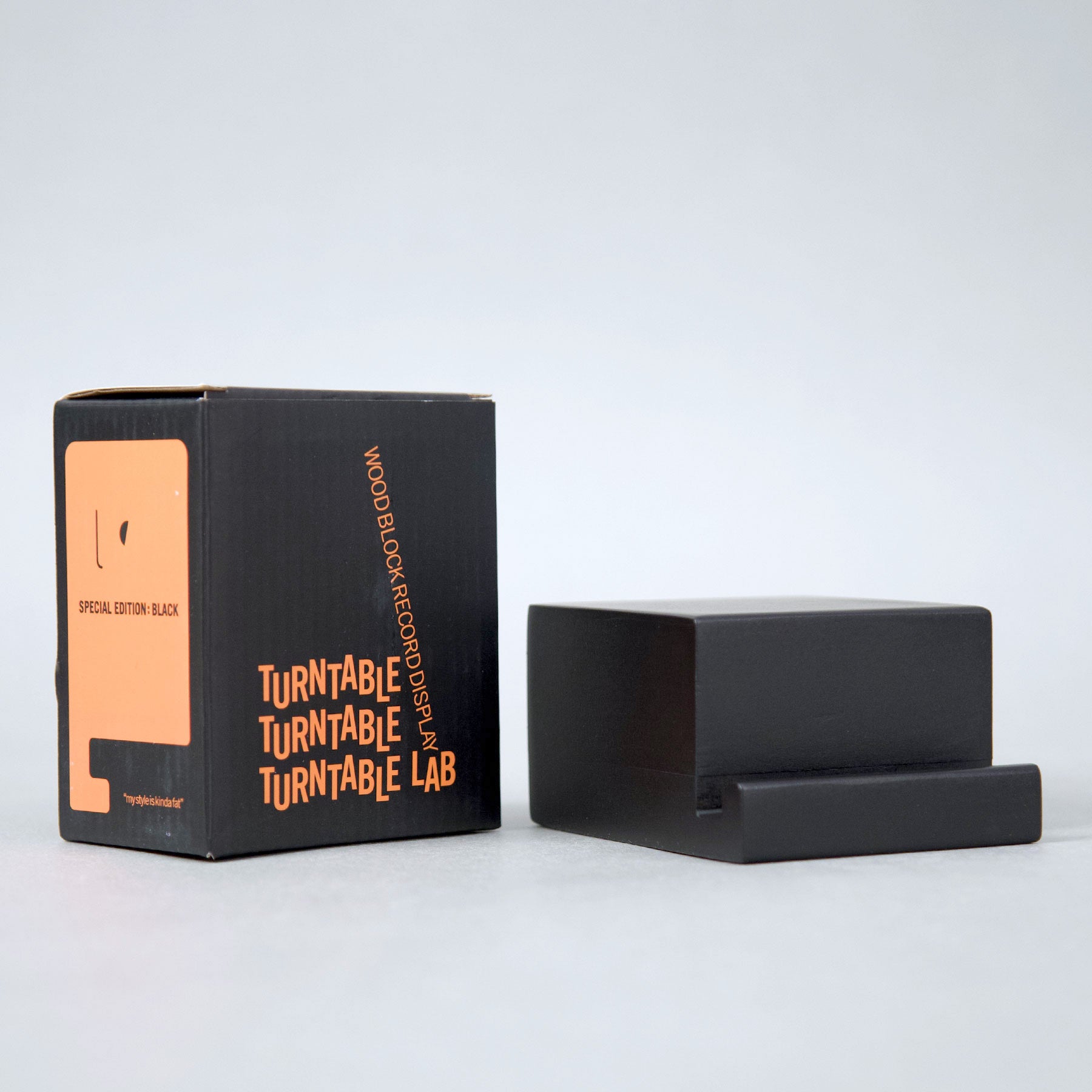 Apos Audio TurntableLab.com Accessory Turntable Lab: Wood Block Record Display - Black Black