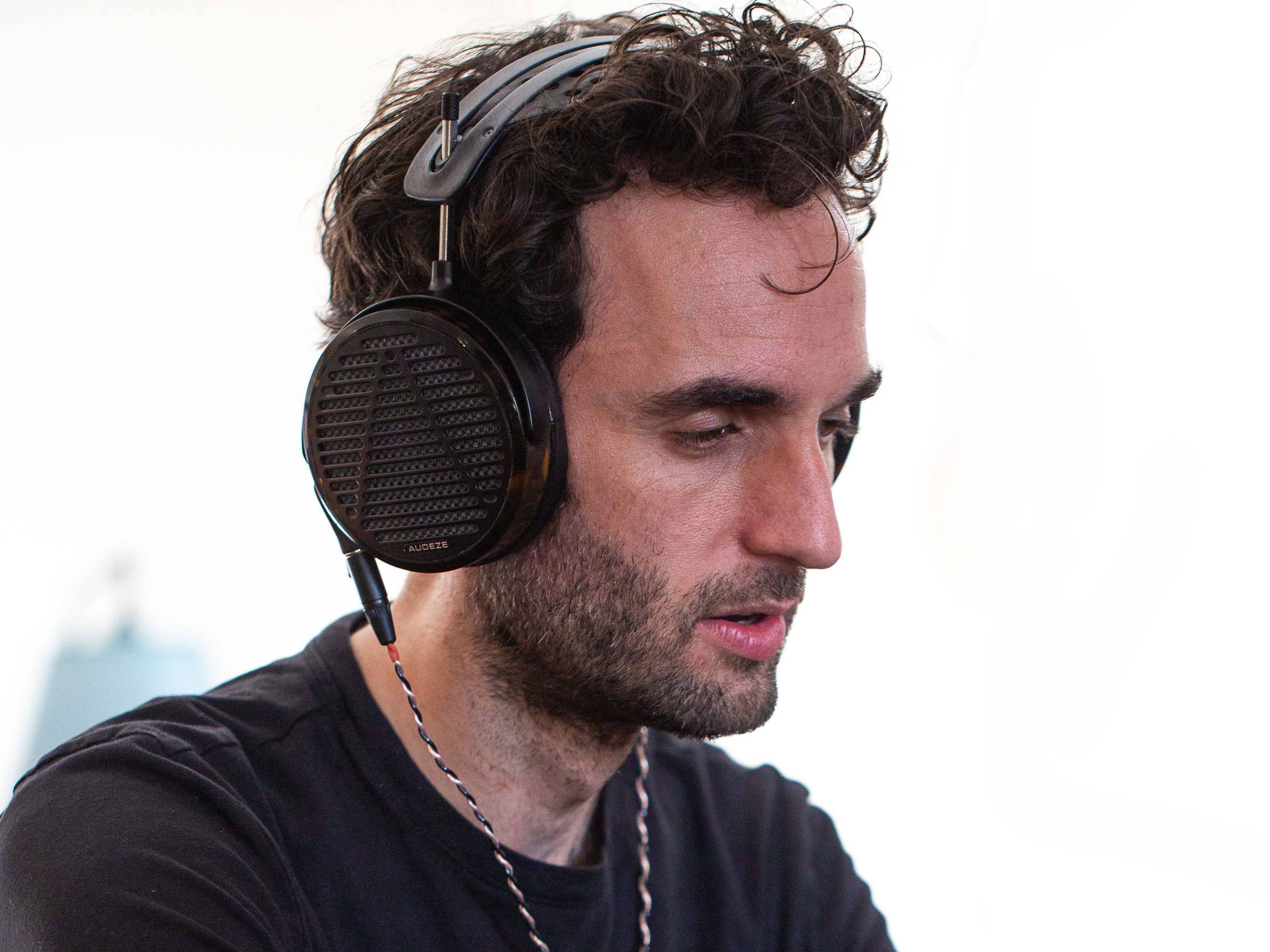 Apos Audio Audeze Headphone Audeze LCD-5 Planar Magnetic Headphone (Apos Certified)