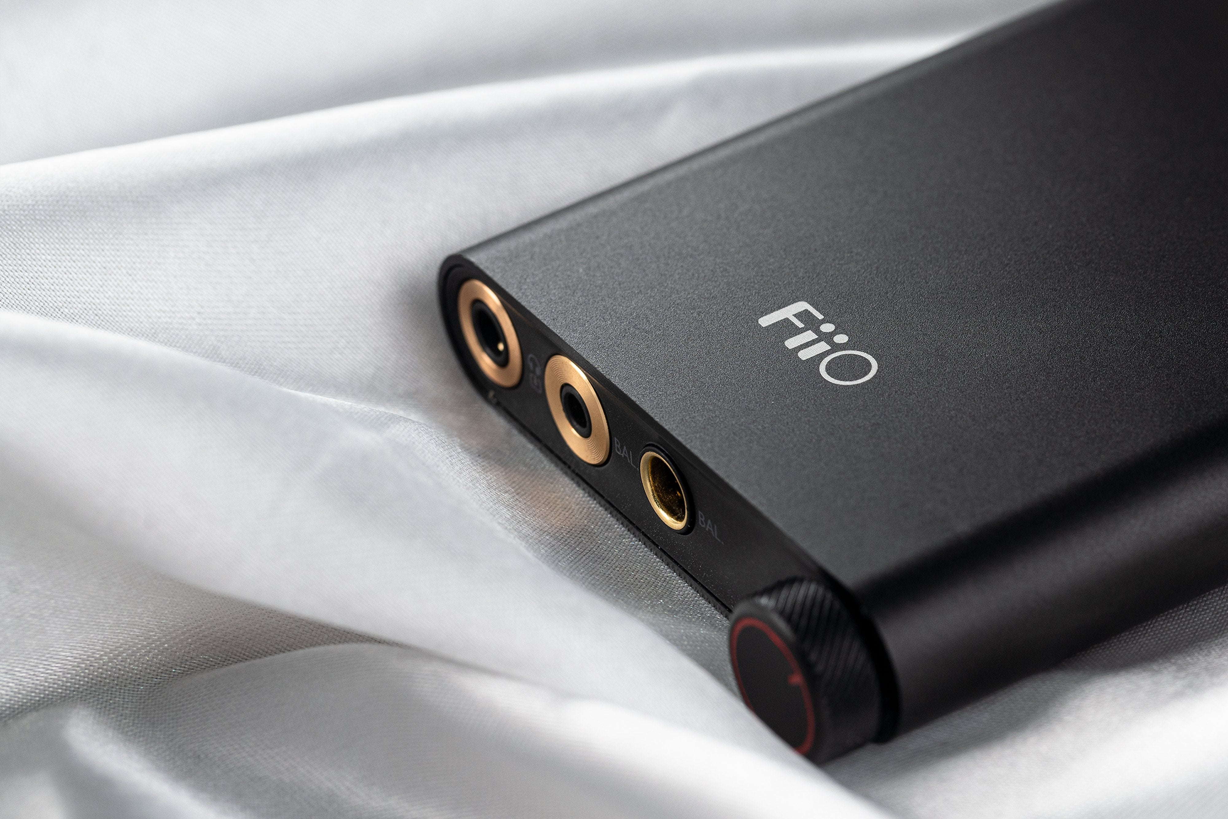 Apos Audio FiiO Headphone DAC/Amp FiiO Q3 THX Portable Balanced DAC/Amp