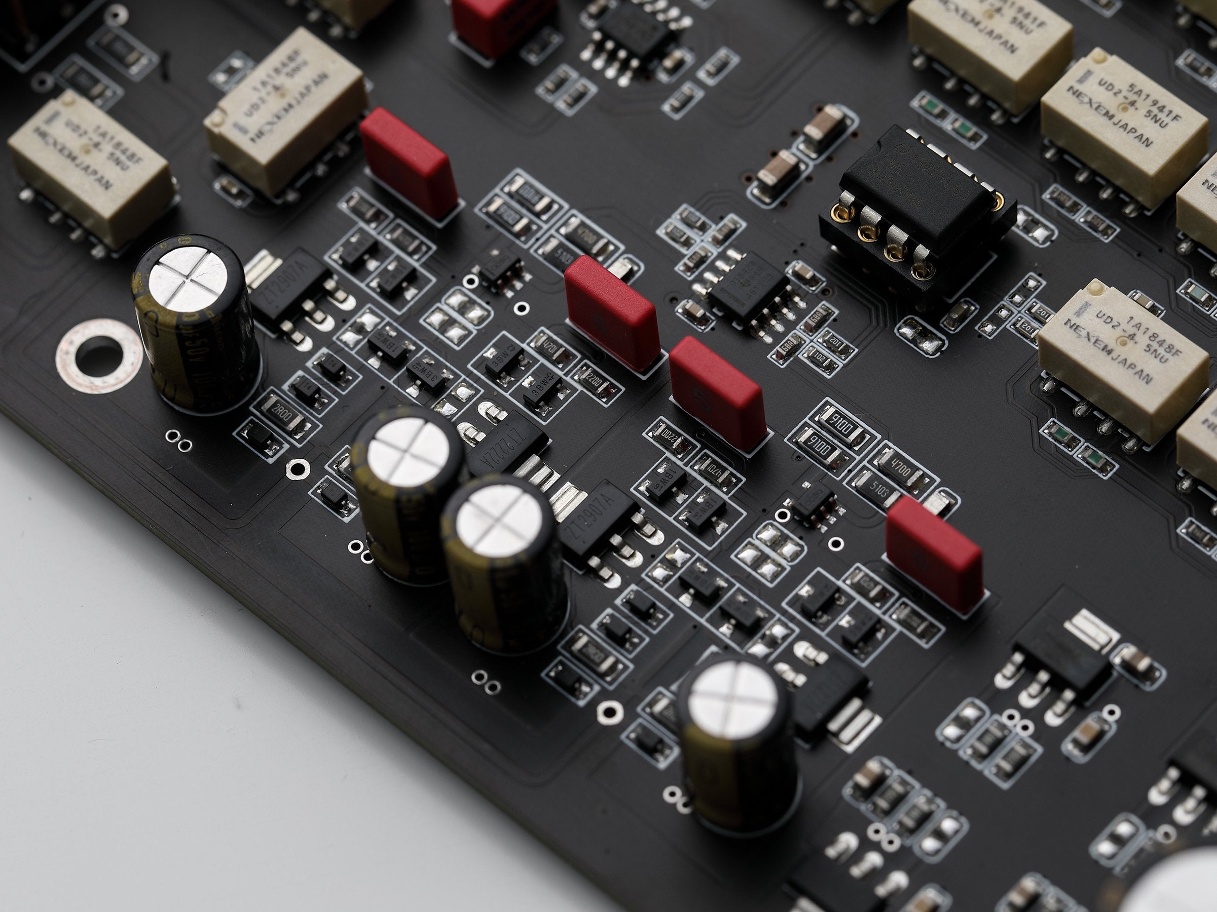 Gustard P26 Preamplifier