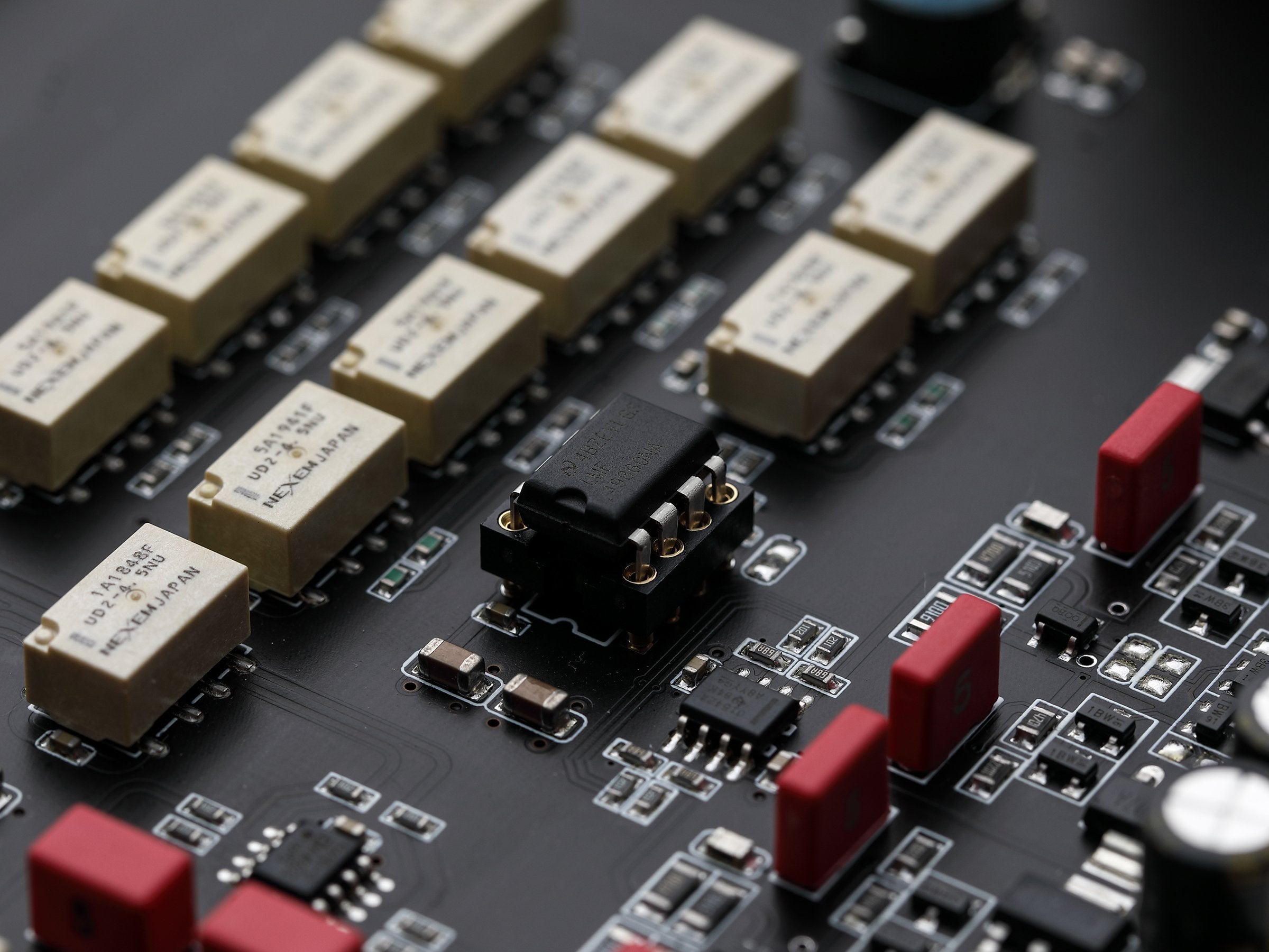 Gustard P26 Preamplifier