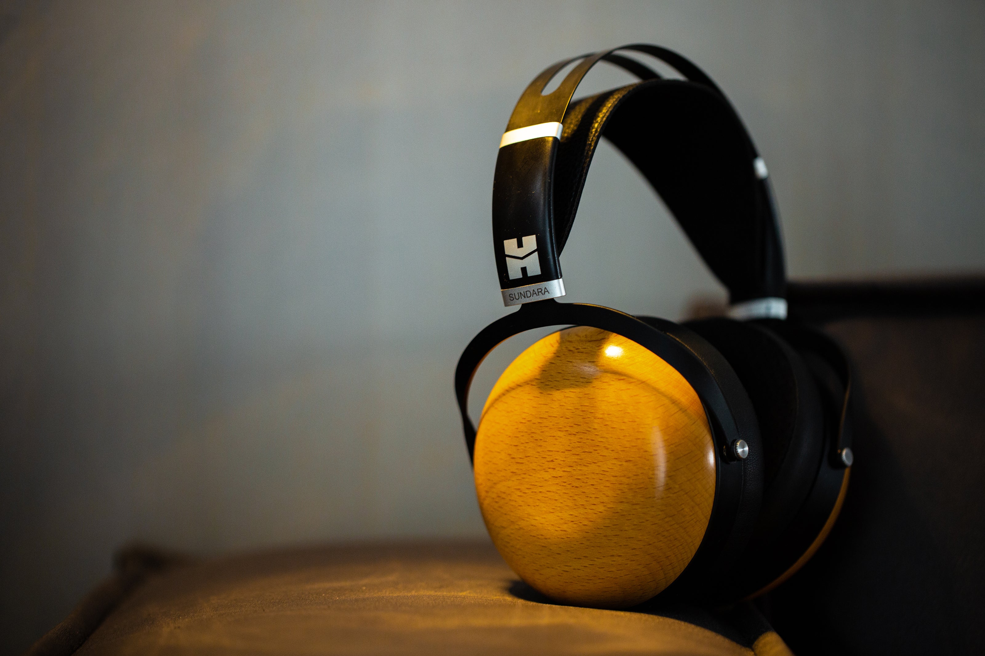 Apos Audio HIFIMAN Headphone HIFIMAN Sundara Closed-Back Planar Magnetic Headphones