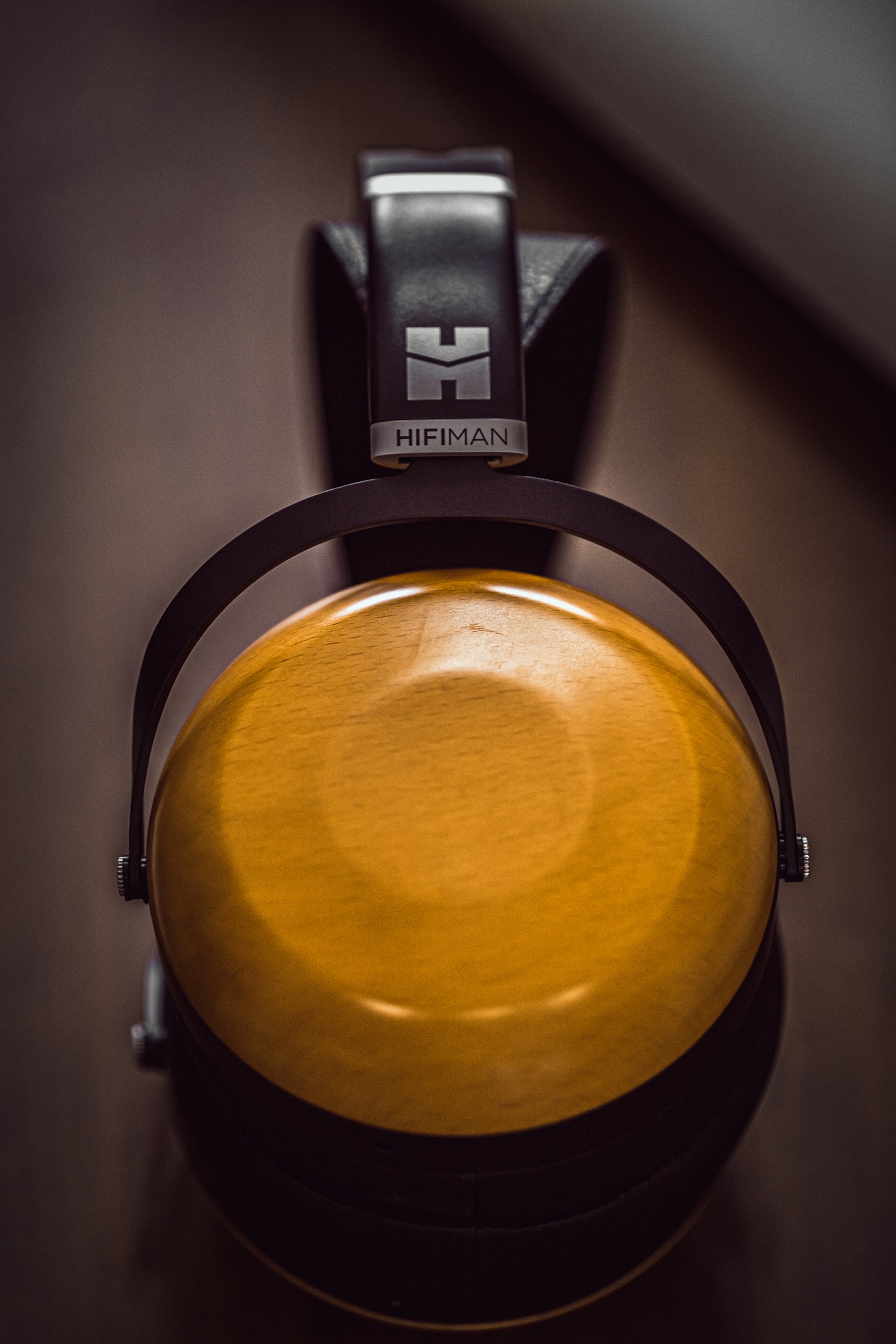 Apos Audio HIFIMAN Headphone HIFIMAN Sundara Closed-Back Planar Magnetic Headphones