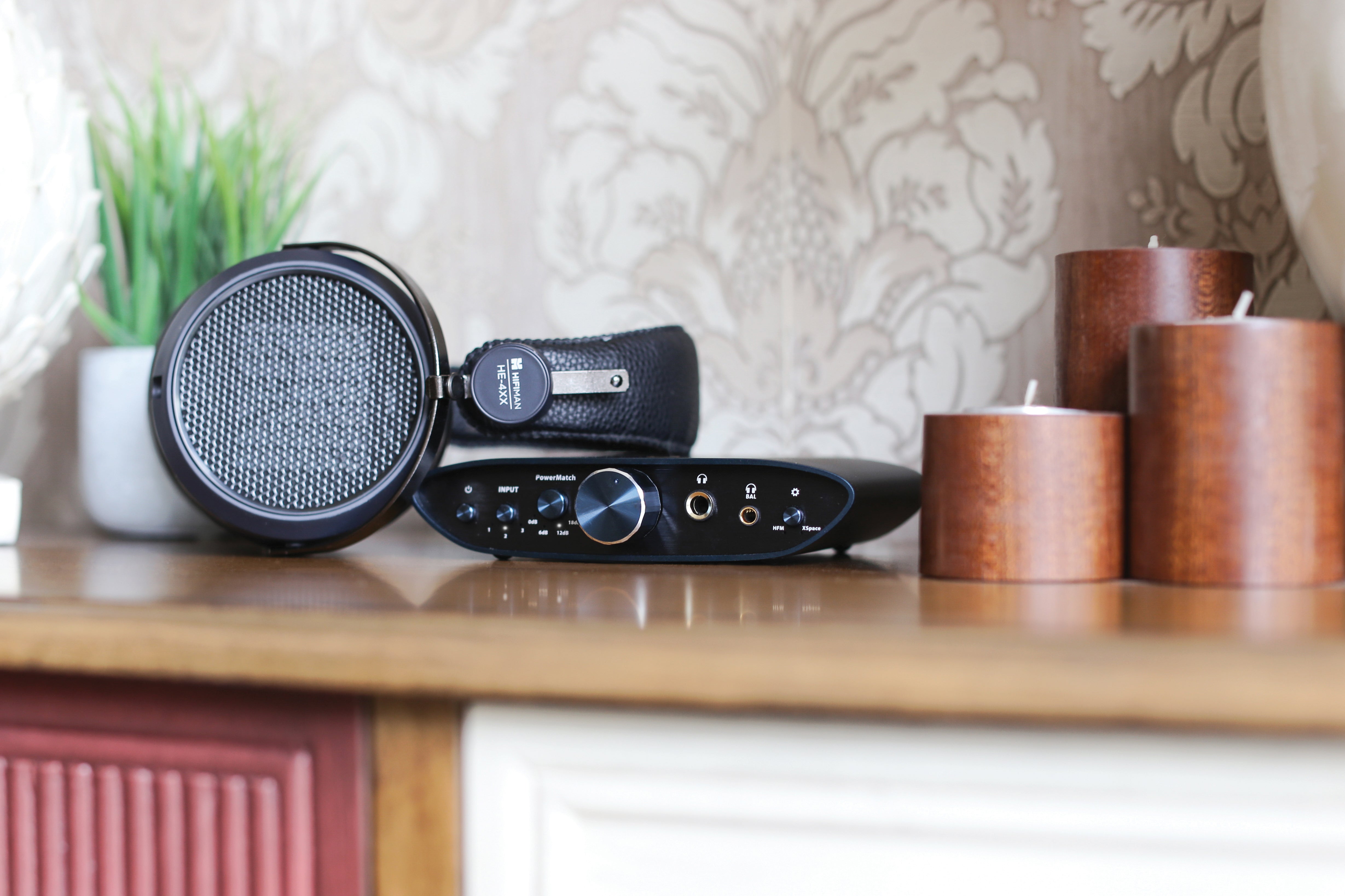 Apos Audio iFi Headphone DAC/Amp iFi ZEN CAN Signature HFM