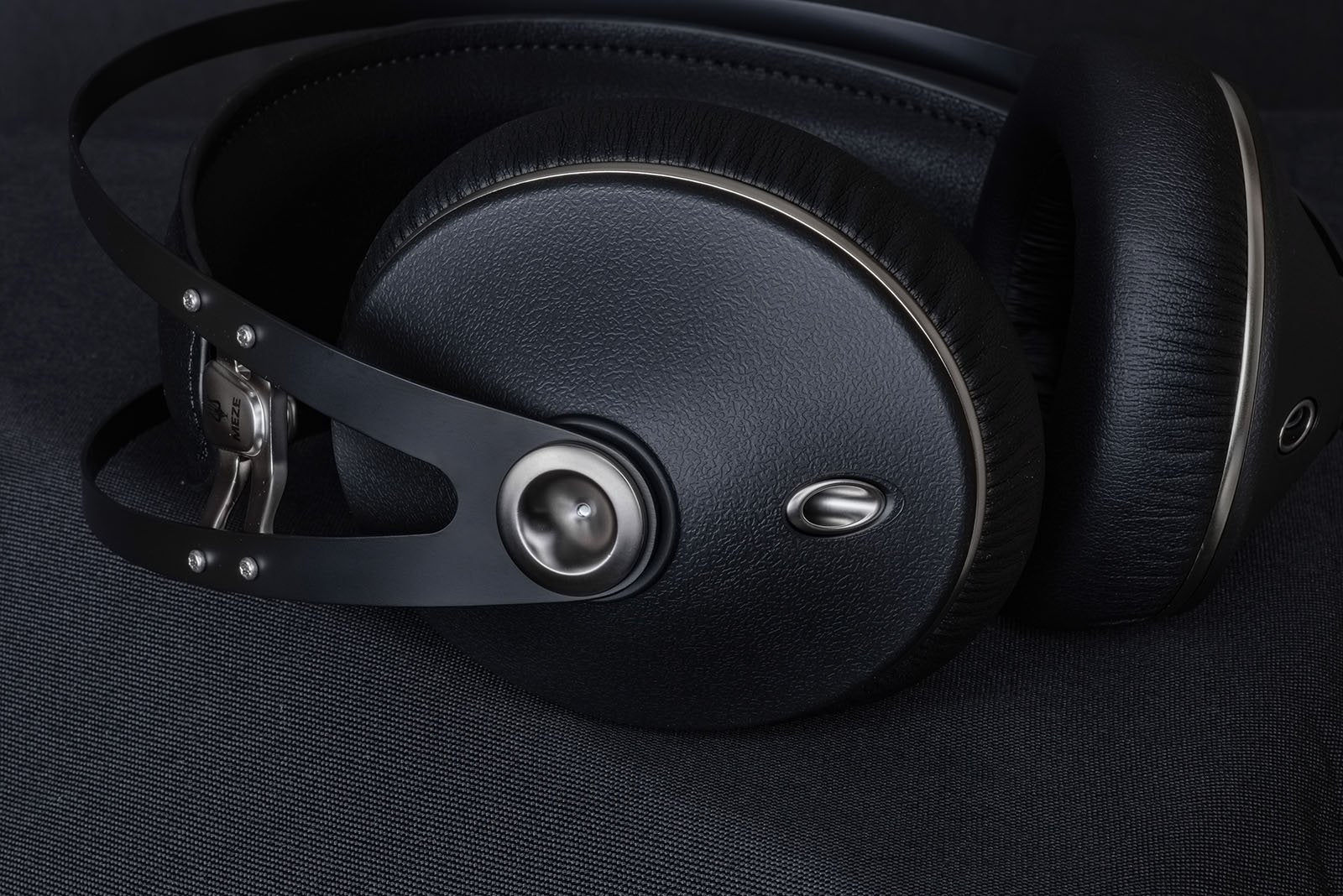 Apos Audio Meze Audio Headphone Meze Audio 99 Neo Closed Back Headphone