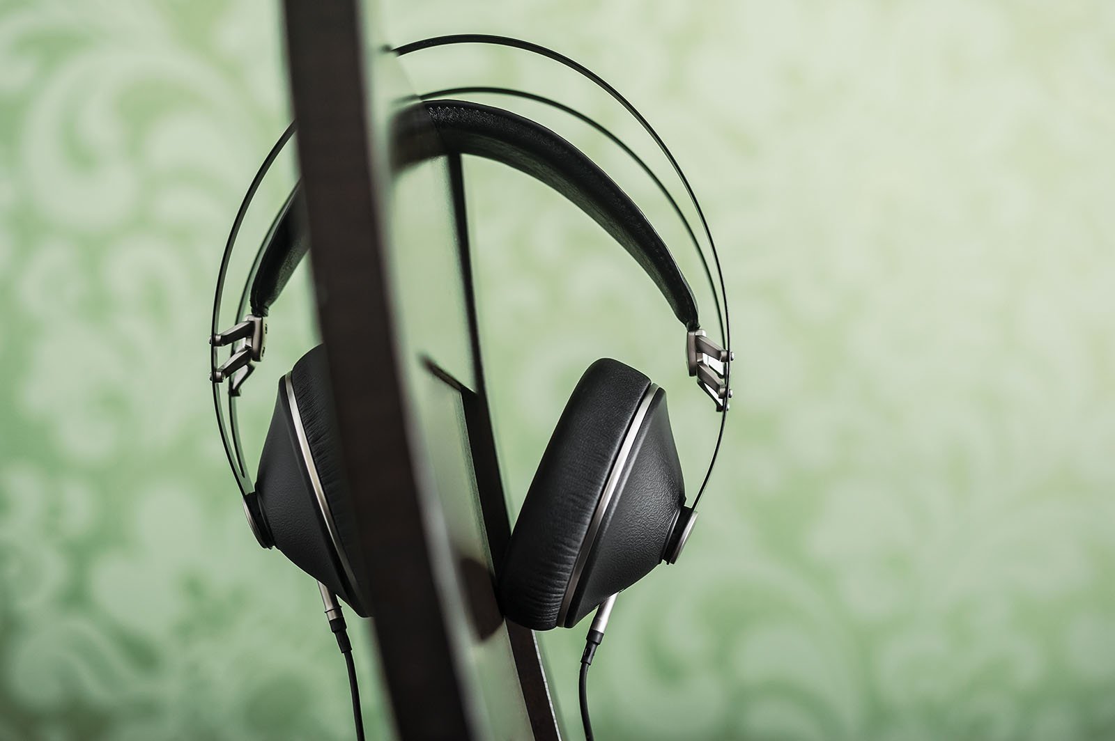 Apos Audio Meze Audio Headphone Meze Audio 99 Neo Closed Back Headphone