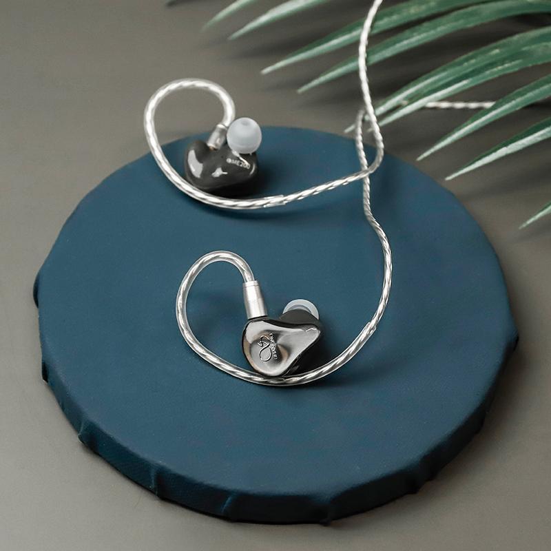 Shanling ME200 In-Ear Monitor (IEM) Earphone