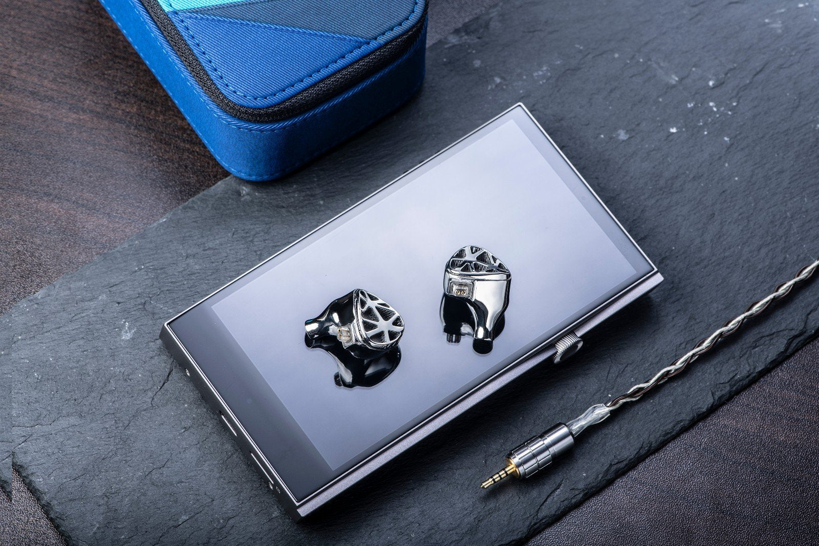 Apos Audio Unique Melody Earphone / In-Ear Monitor (IEM) Unique Melody Mirage IEM