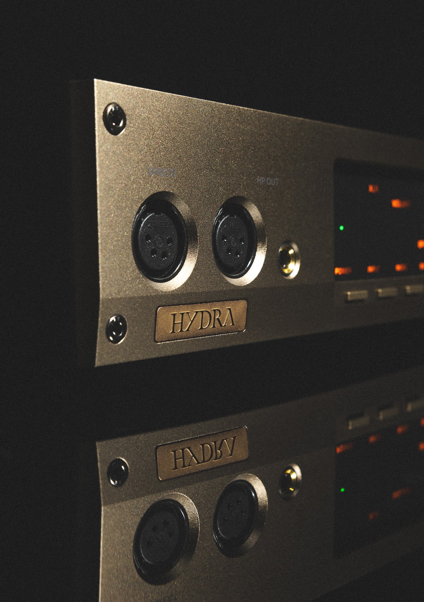 Apos x ES Lab Hydra Integrated Amplifier