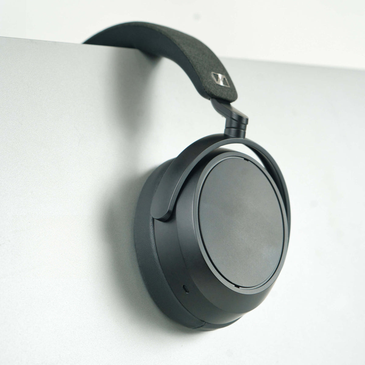 Replacement Earpads for Sennheiser Momentum 4 Headphones