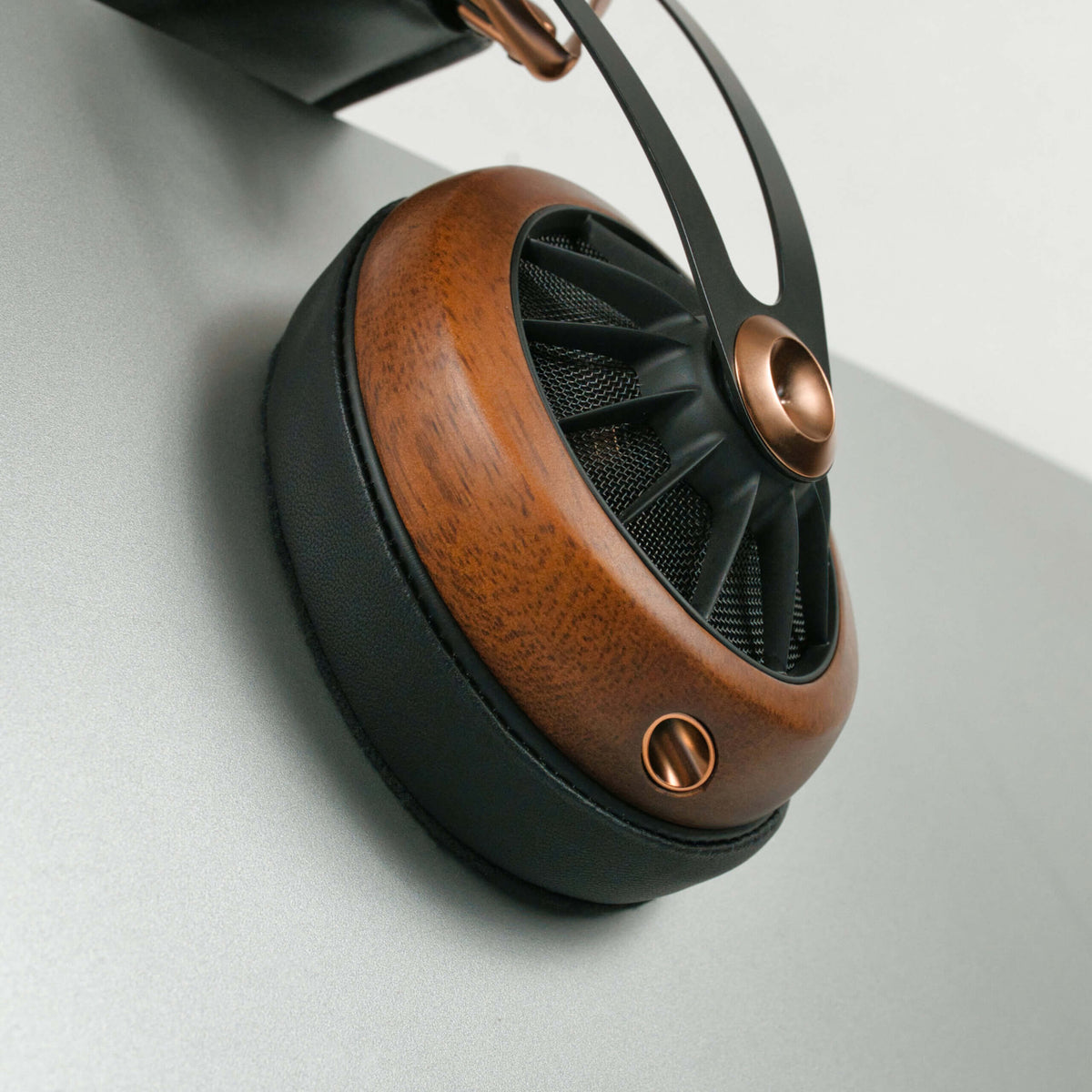 Replacement Earpads for Meze 109Pro, M105 Silva, M105 Aer