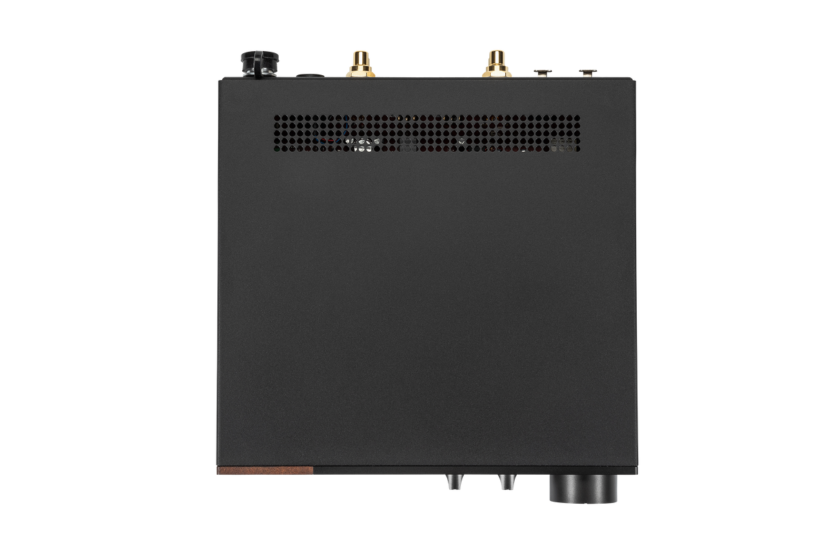 Ferrum OOR Fully-Balanced Headphone Amplifier