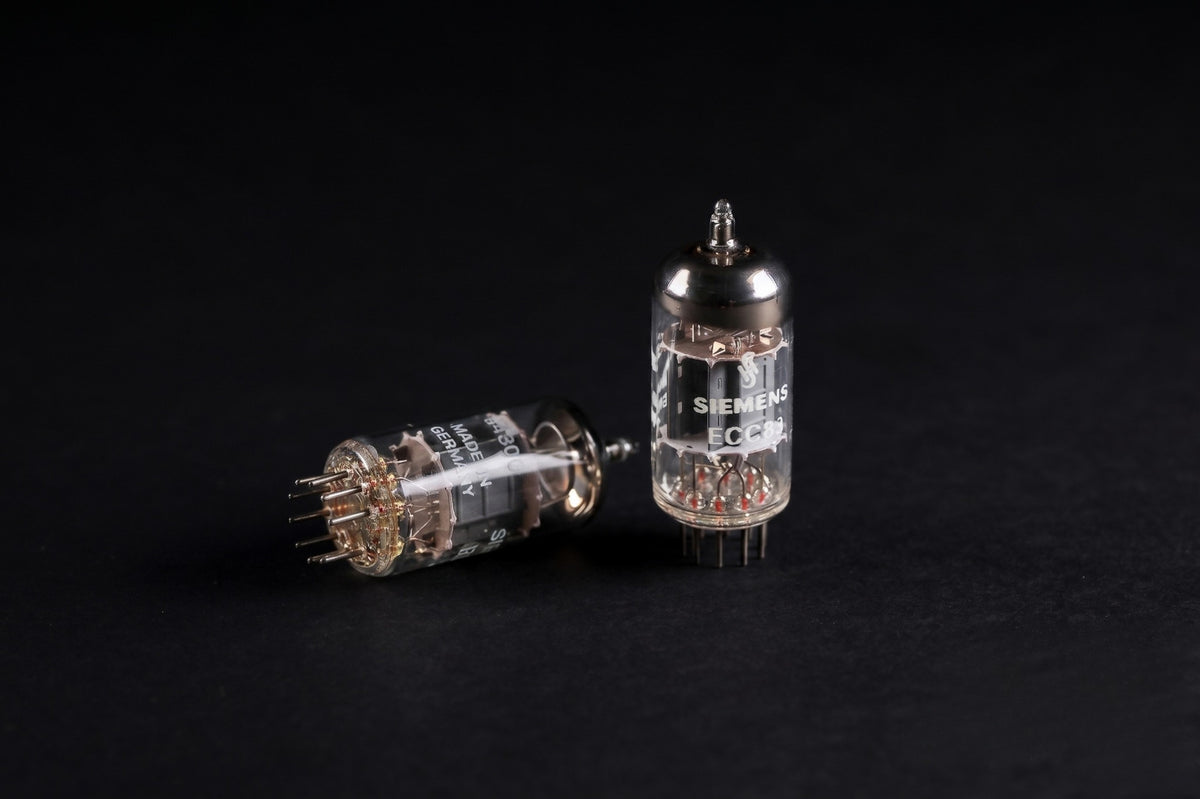 Siemens 12AX7 (ECC83) Vacuum Tube