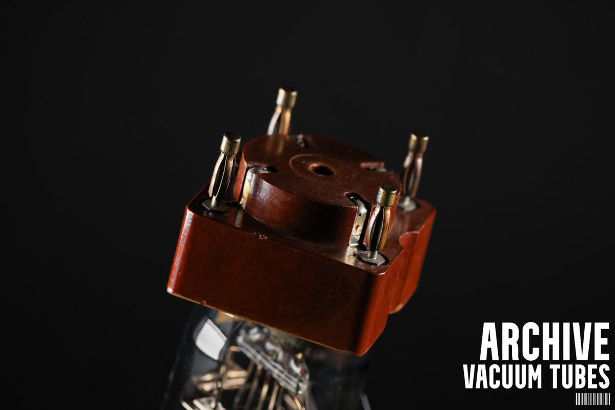 Marconi-Osram Valve Co. VT25 (DET25/ 7312)