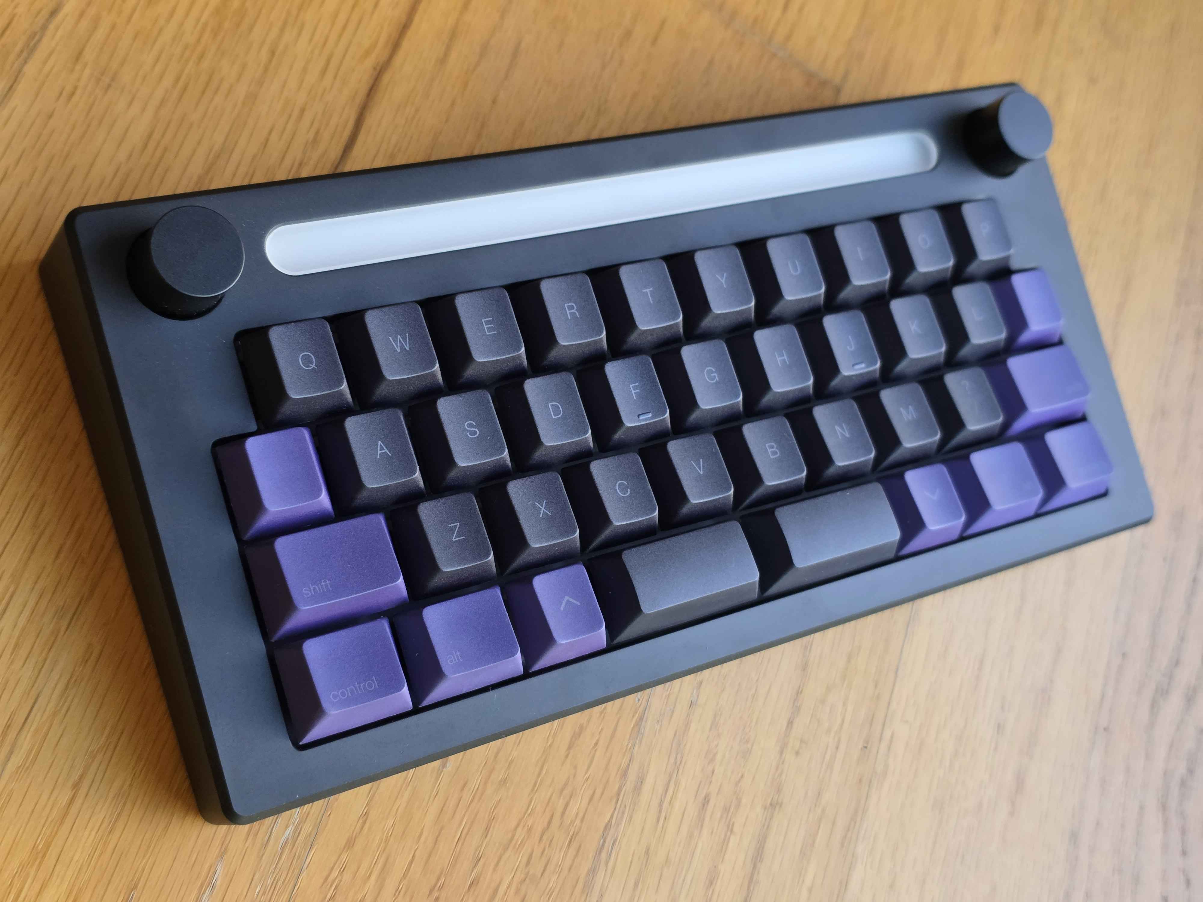 Apos x Community 40% Micro Keyboard