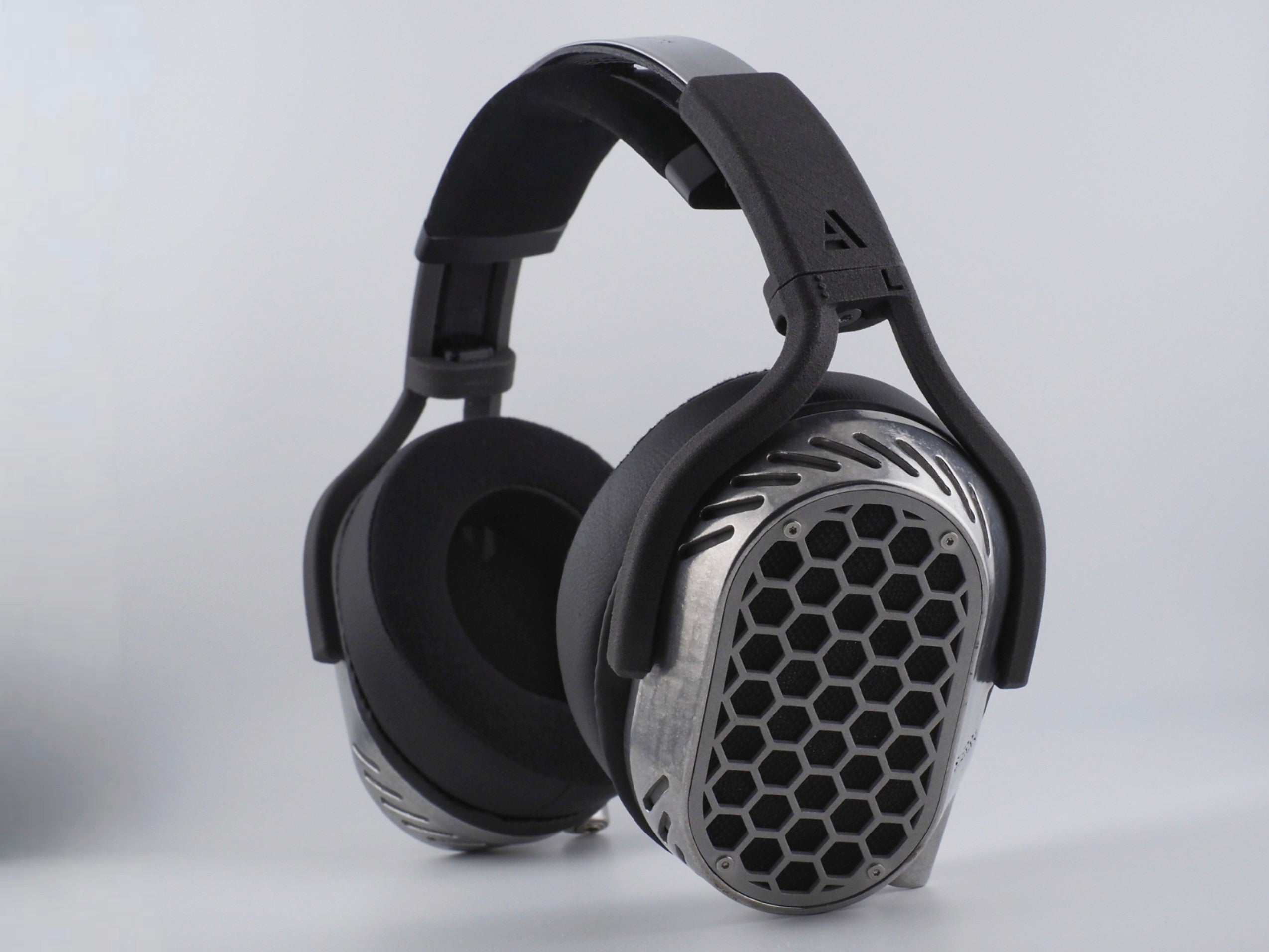 Apos Audio Auribus Acoustics Headphone Auribus Acoustics Sierra Aluminum Open Back Headphones