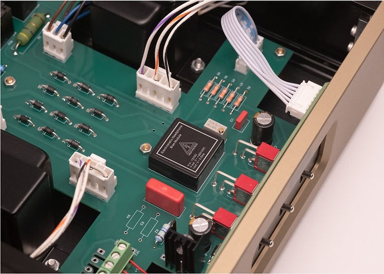 Apos Audio ES Lab Headphone Amp ES Lab EHT-7 Electrostatic Headphones Energizer