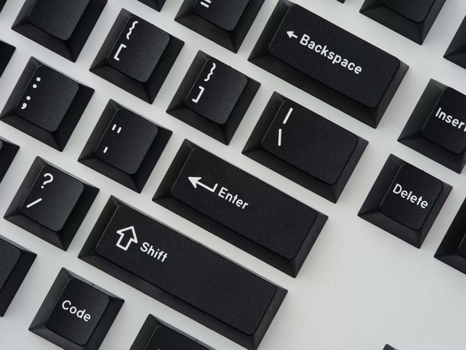 Apos Audio GMK Keycaps GMK WoB Keycap Set (White on Black) Grande Base Kit