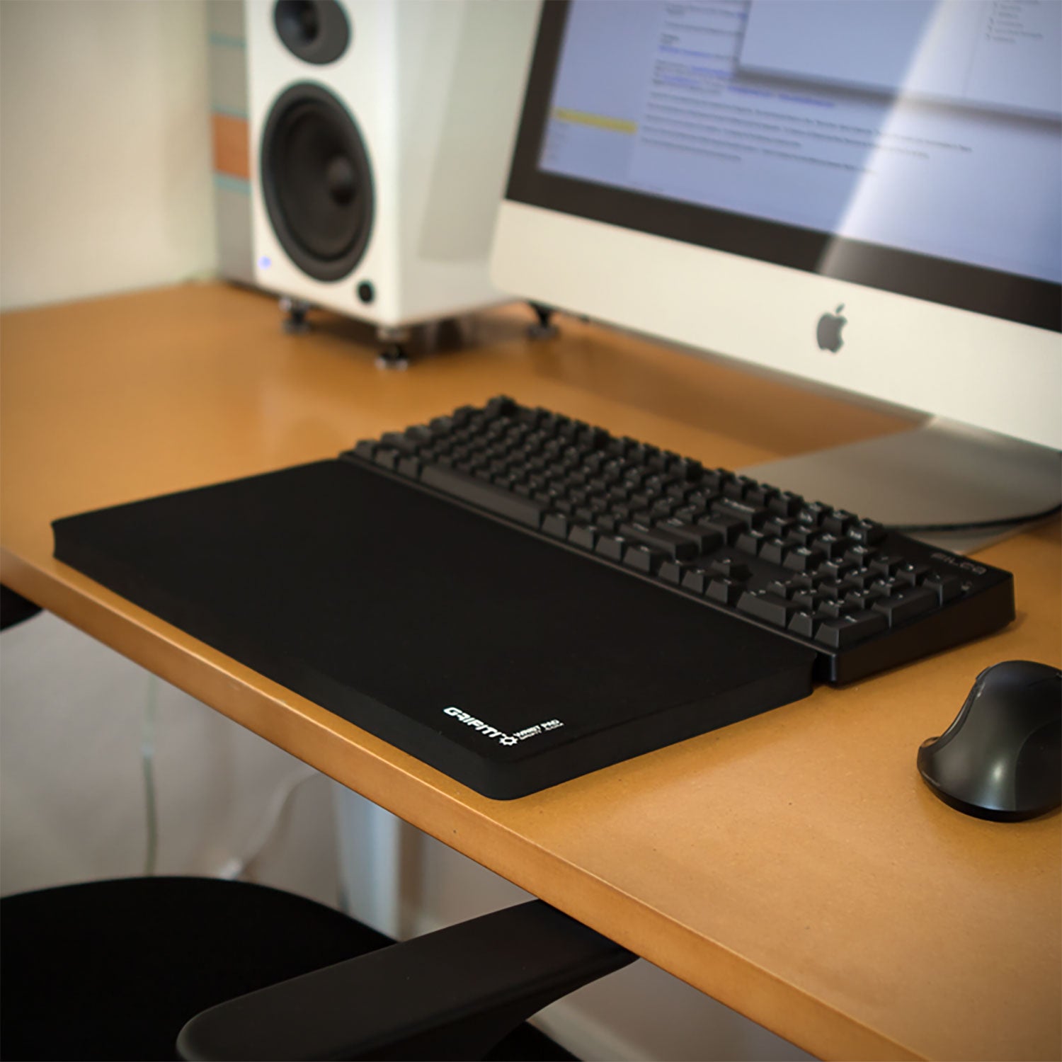 Apos Audio Grifiti Fat Wrist Pad Grifiti Fat Wrist Pad 17 x 8 Super Wide Wrist Rest for Standard Mechanical Keyboards and Mice