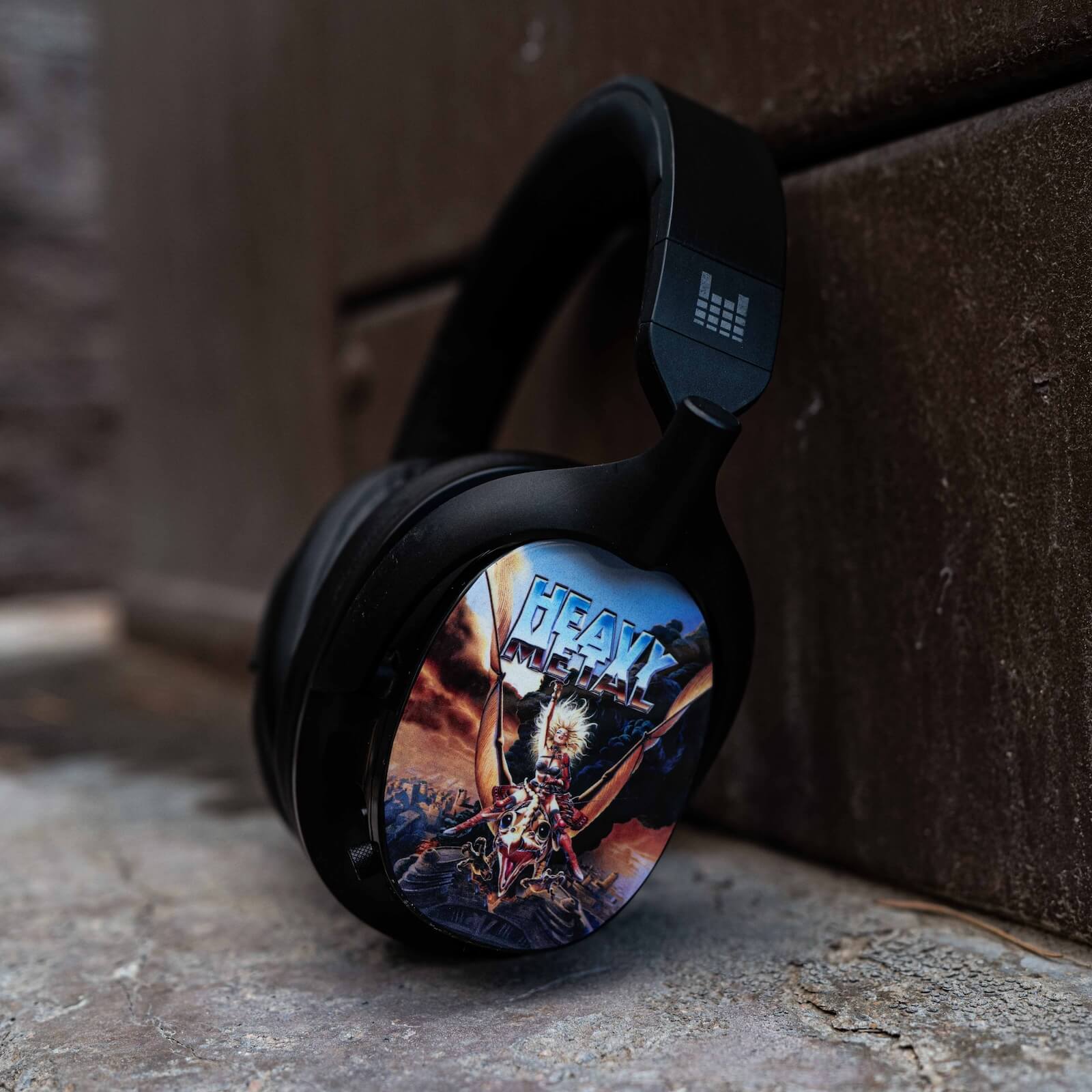 Apos Audio Heavys Accessory Heavy Metal Magazine - Taarna Edition