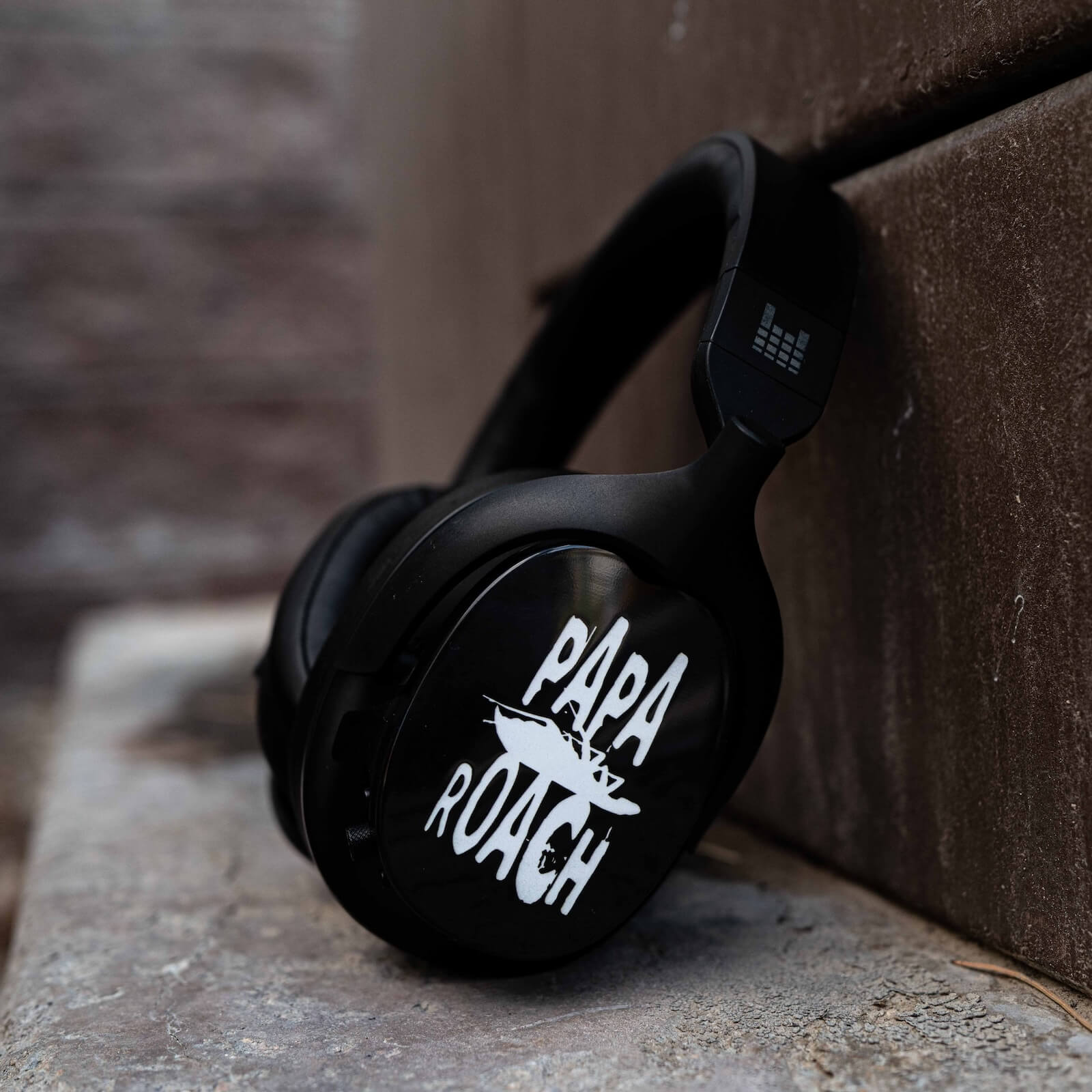 Apos Audio Heavys Accessory Papa Roach Official