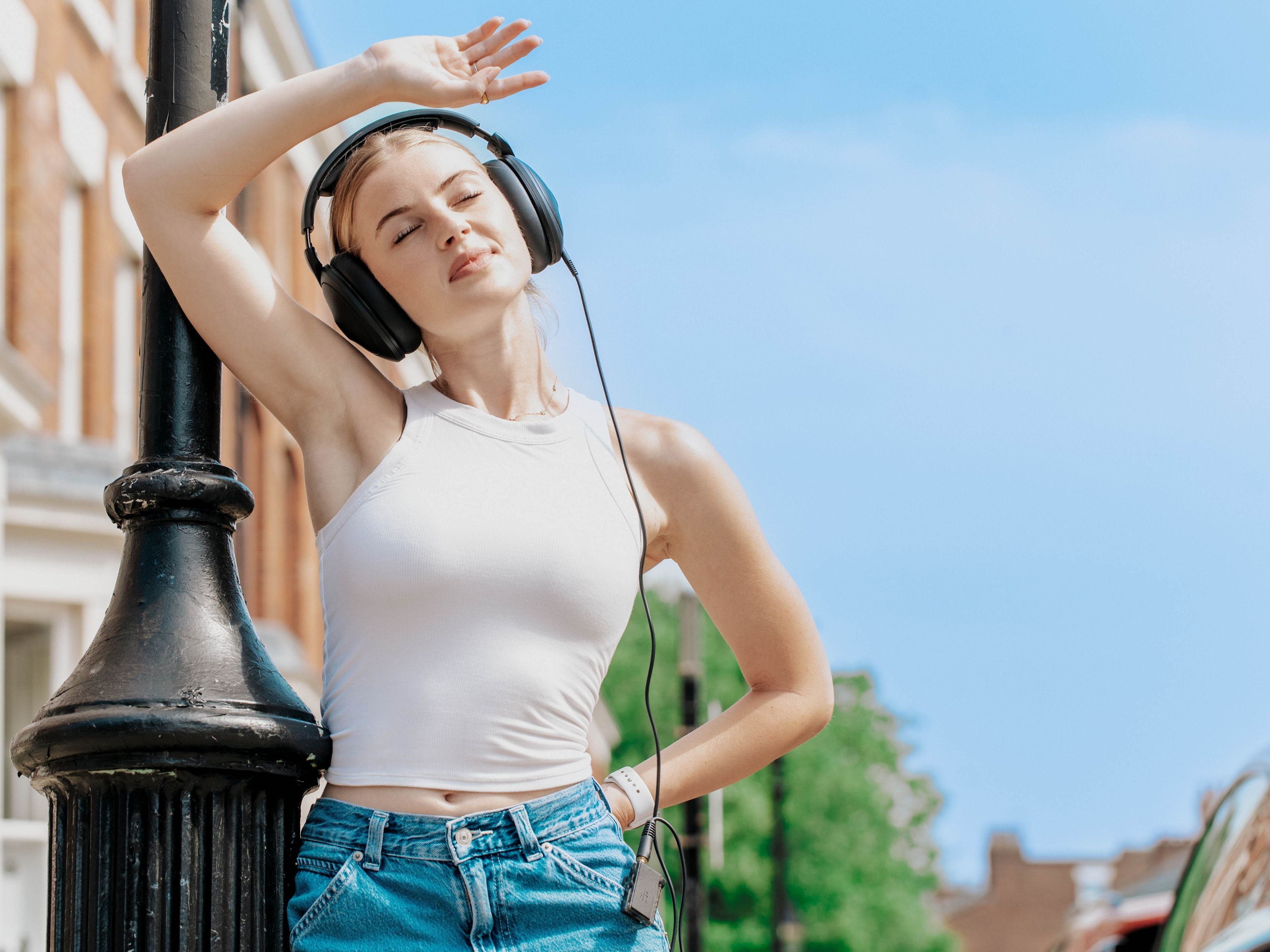iFi GO blu Air Portable Hi-Res Bluetooth DAC & Headphone Amp