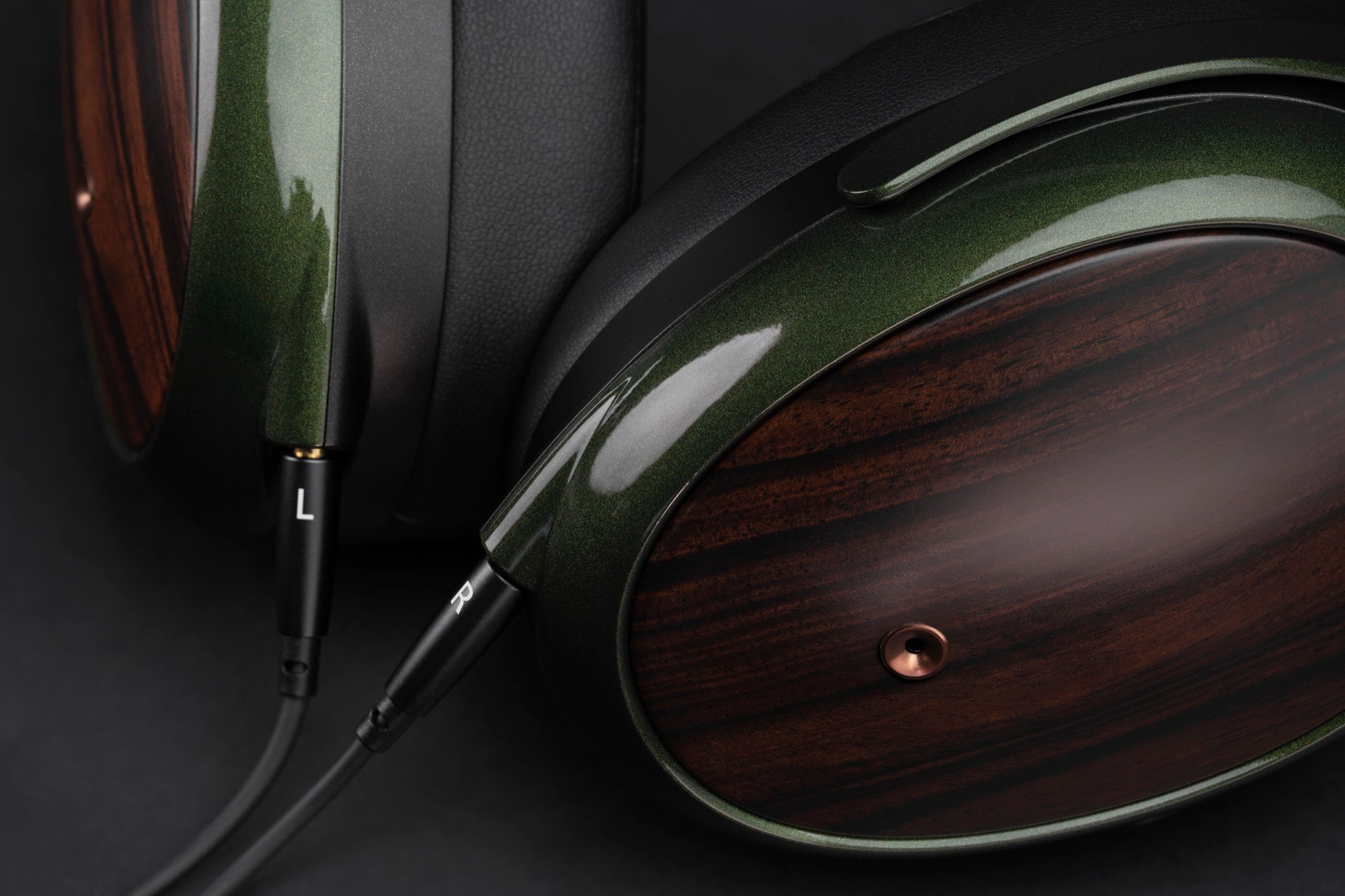 Meze Strada Closed-Back Dynamic Headphones