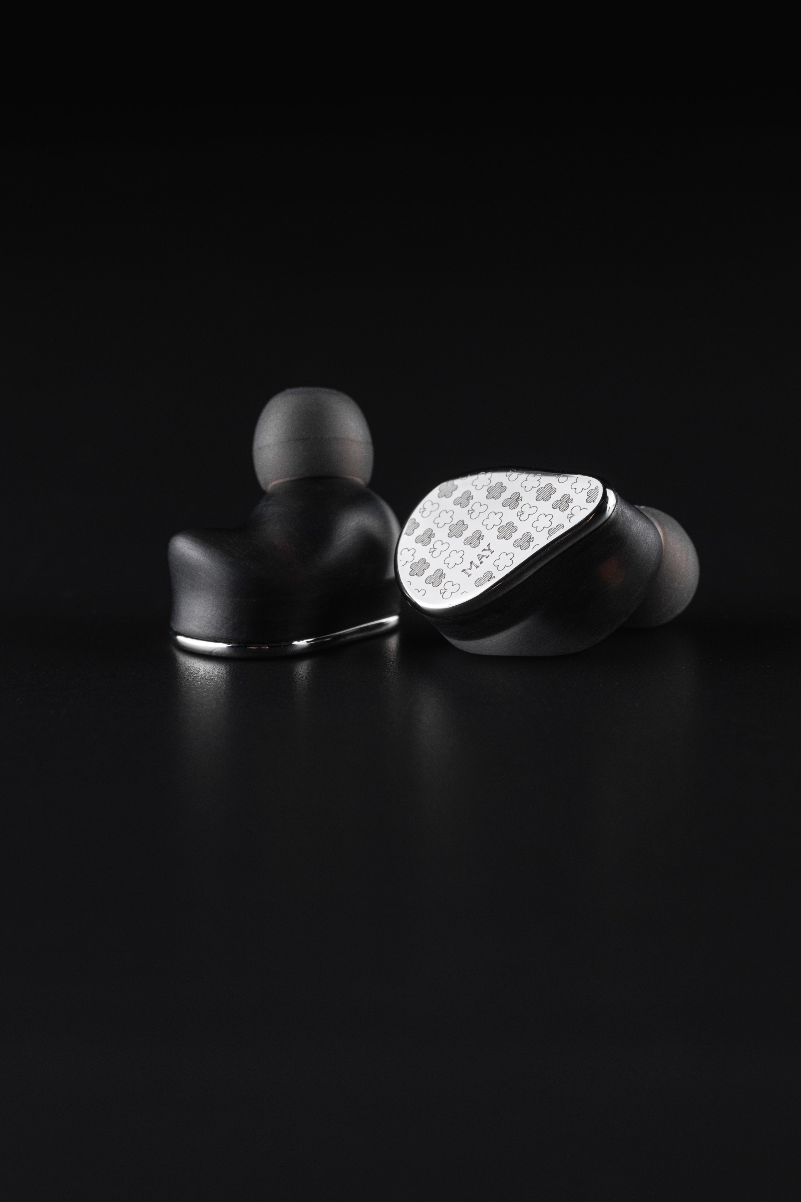 Apos Audio Moondrop Earphone / In-Ear Monitor (IEM) Moondrop May Dynamic Driver + Planar Magnetic Driver IEM (In-Ear Monitor)