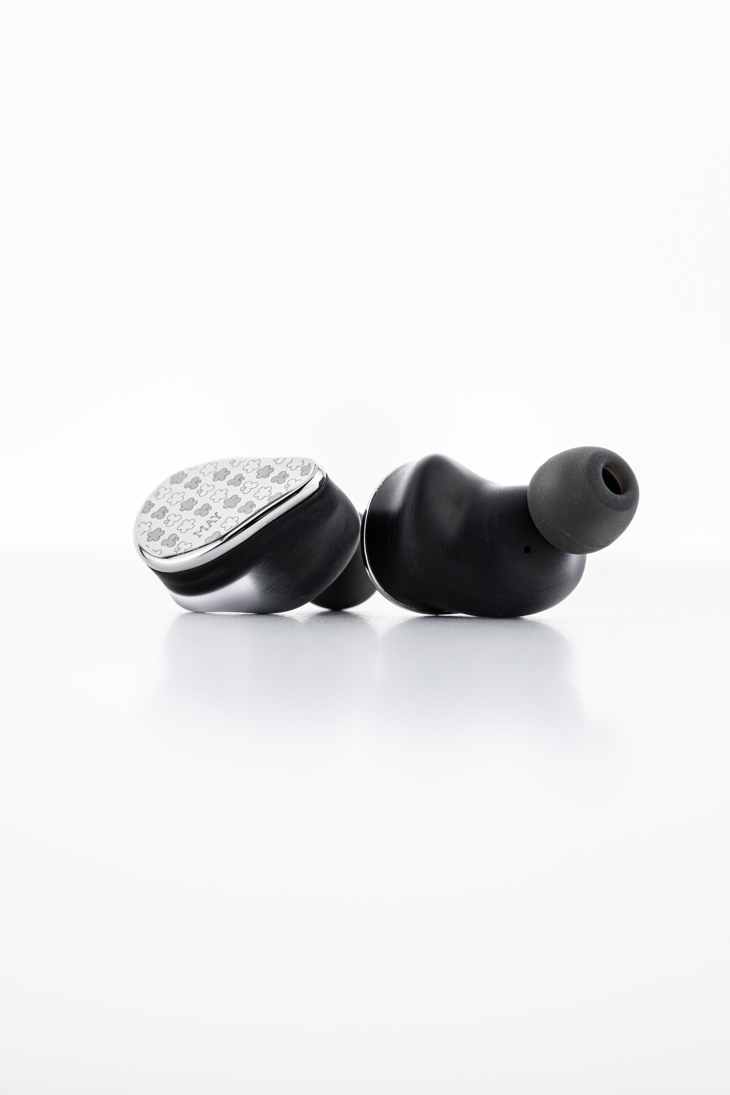 Apos Audio Moondrop Earphone / In-Ear Monitor (IEM) Moondrop May Dynamic Driver + Planar Magnetic Driver IEM (In-Ear Monitor)