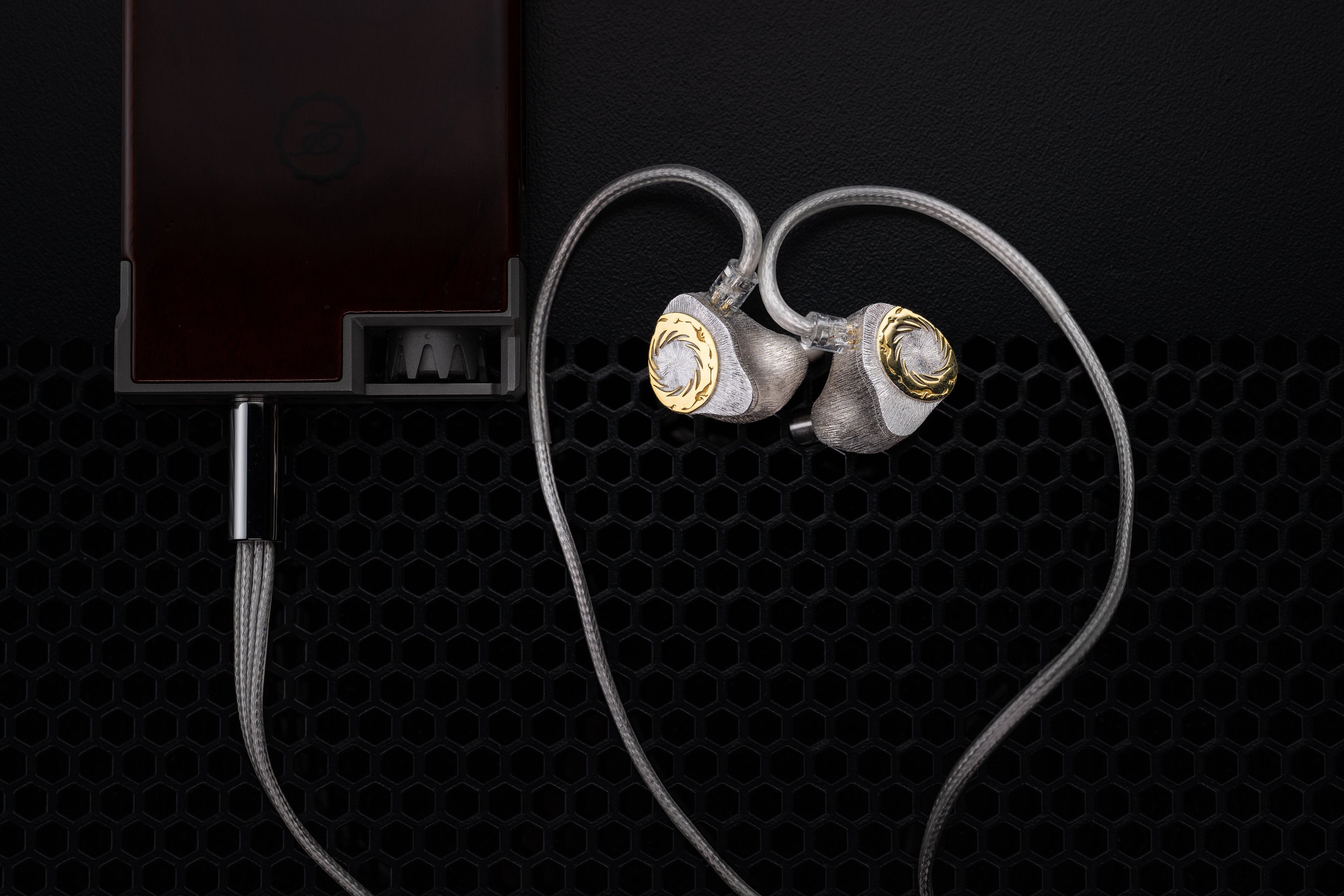 Apos Audio Moondrop Earphone / In-Ear Monitor (IEM) Moondrop Solis II Tribrid IEM (In-Ear Monitor)