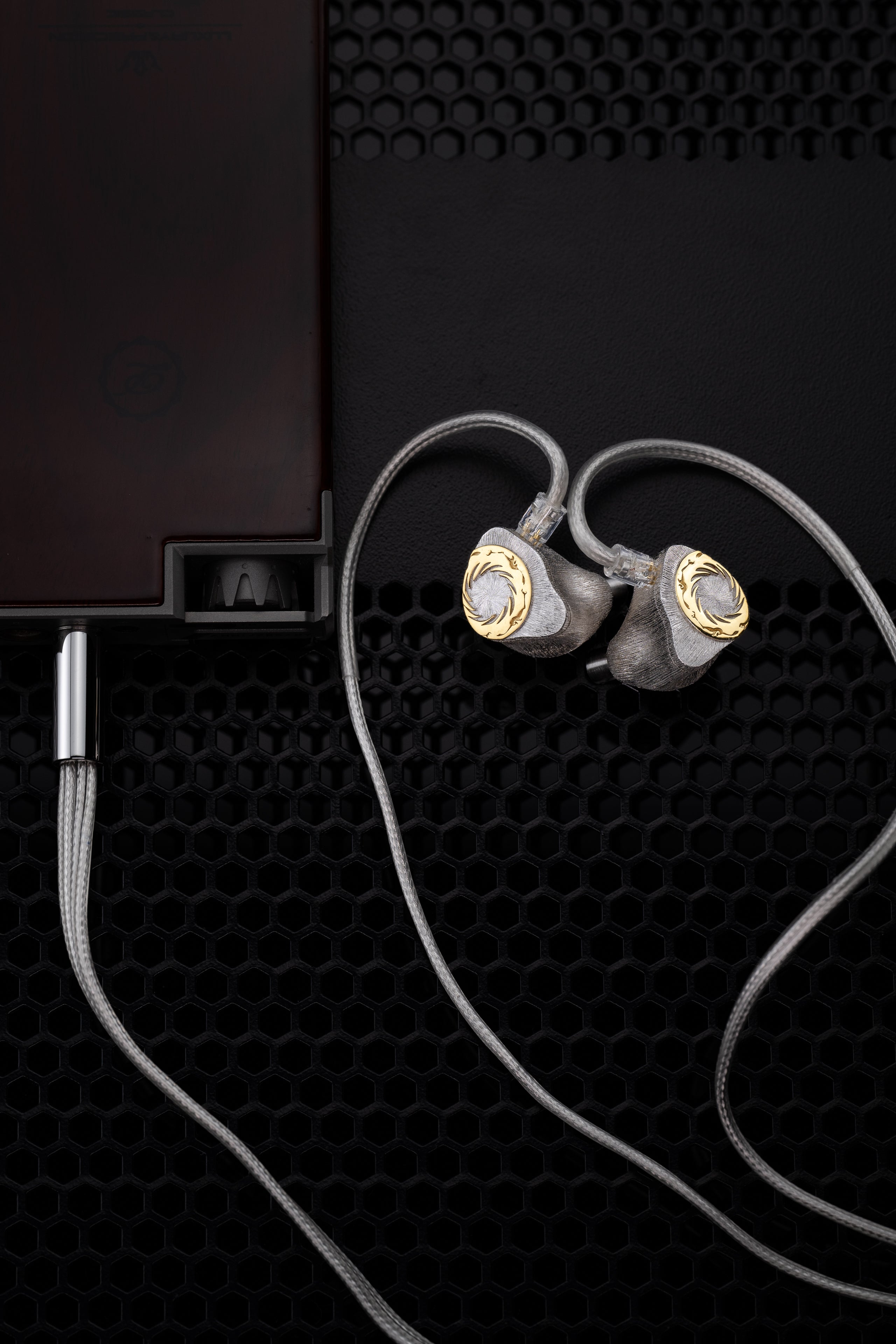 Apos Audio Moondrop Earphone / In-Ear Monitor (IEM) Moondrop Solis II Tribrid IEM (In-Ear Monitor)