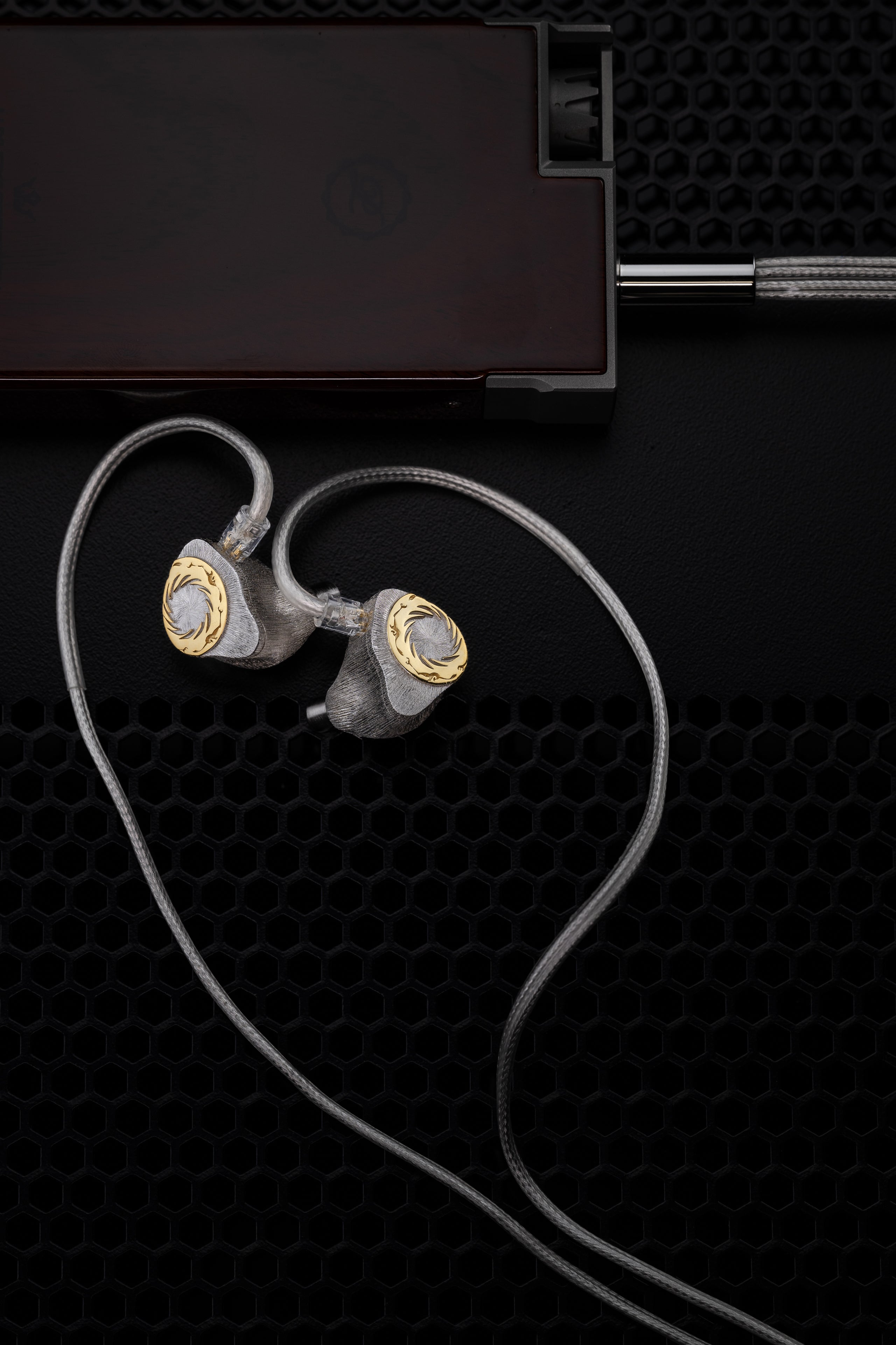 Apos Audio Moondrop Earphone / In-Ear Monitor (IEM) Moondrop Solis II Tribrid IEM (In-Ear Monitor)