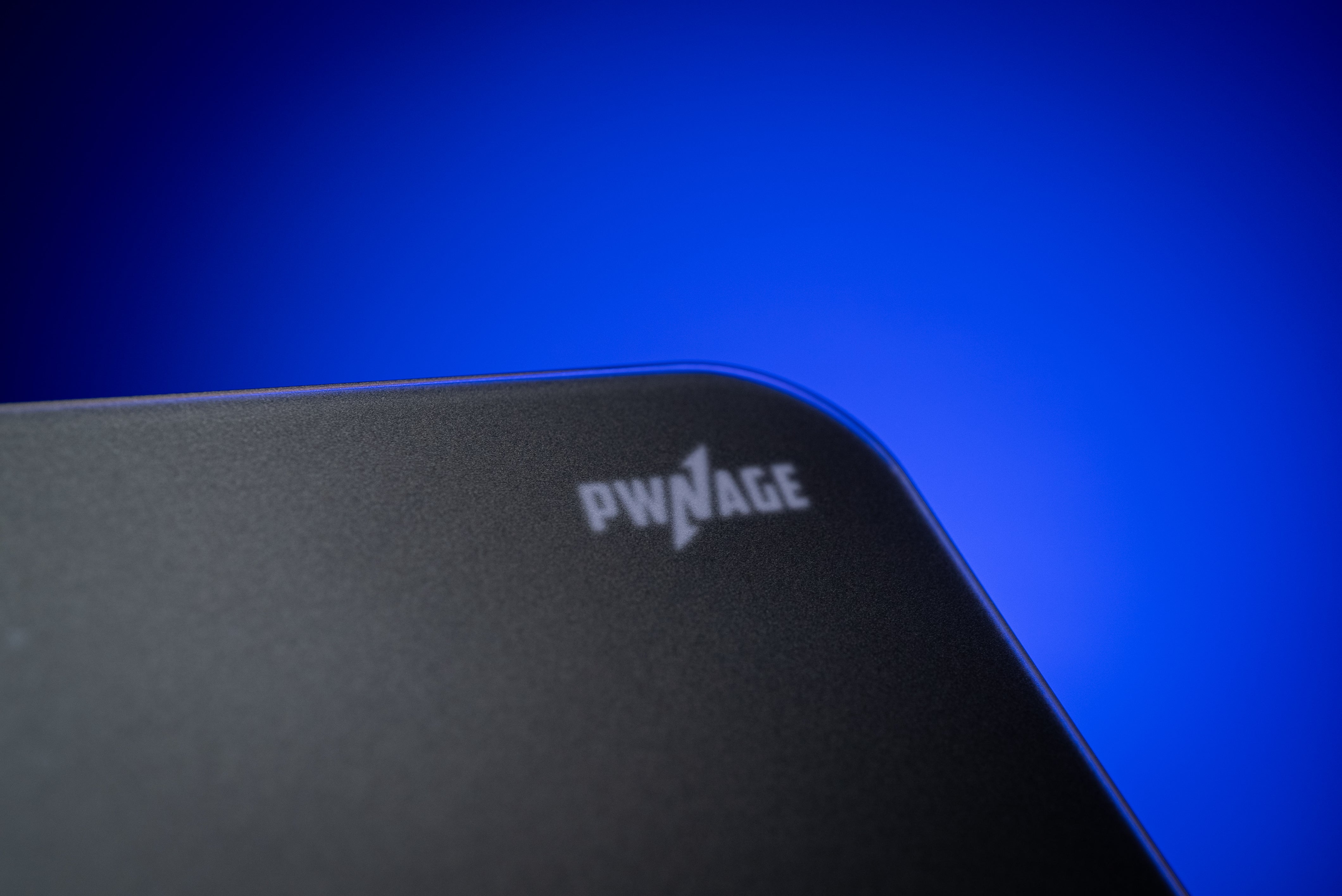 Apos Audio Pwnage Mouse Pad Pwnage Ultra Glide Pyramid Glasspad