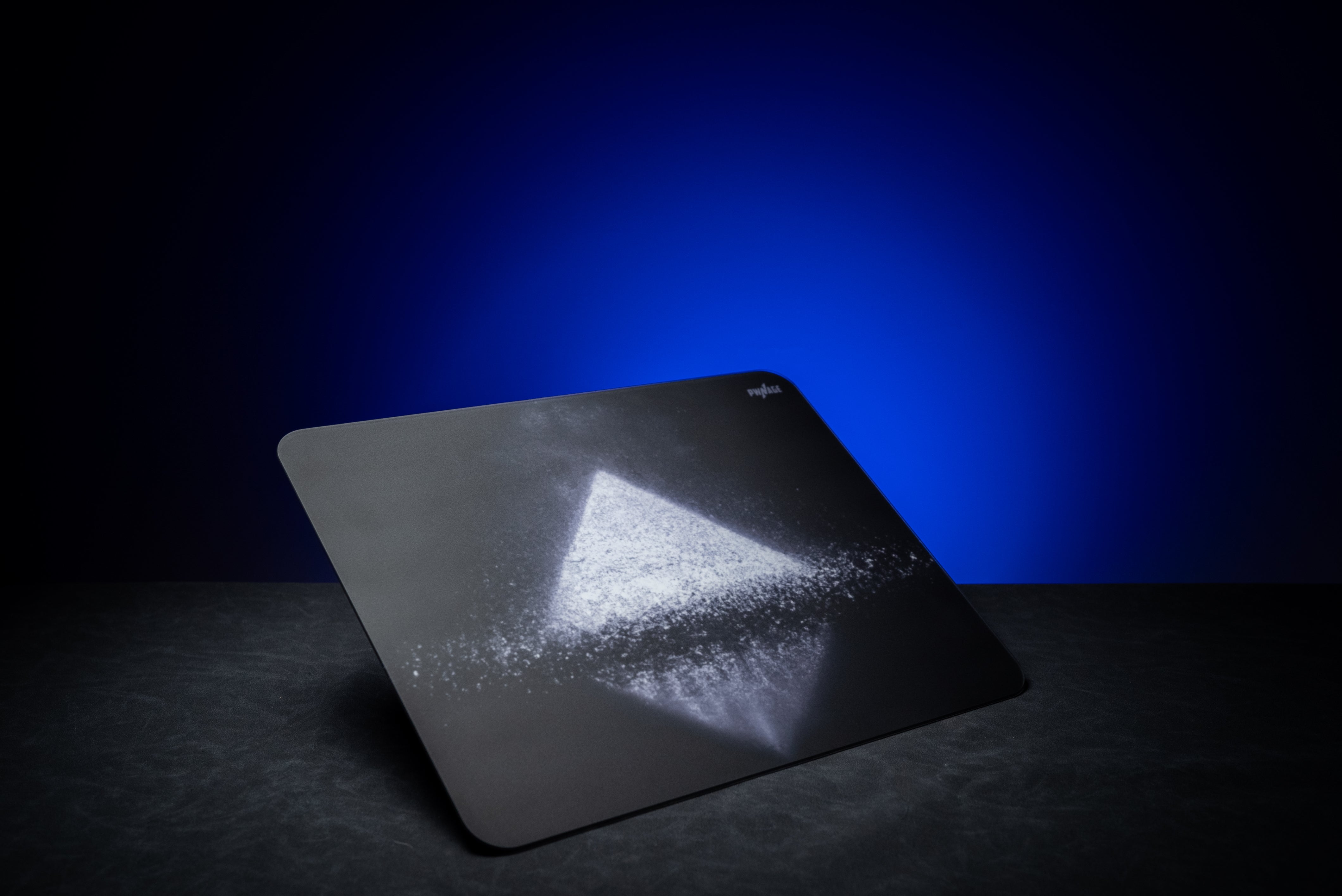 Pwnage Ultra Glide Pyramid Glasspad